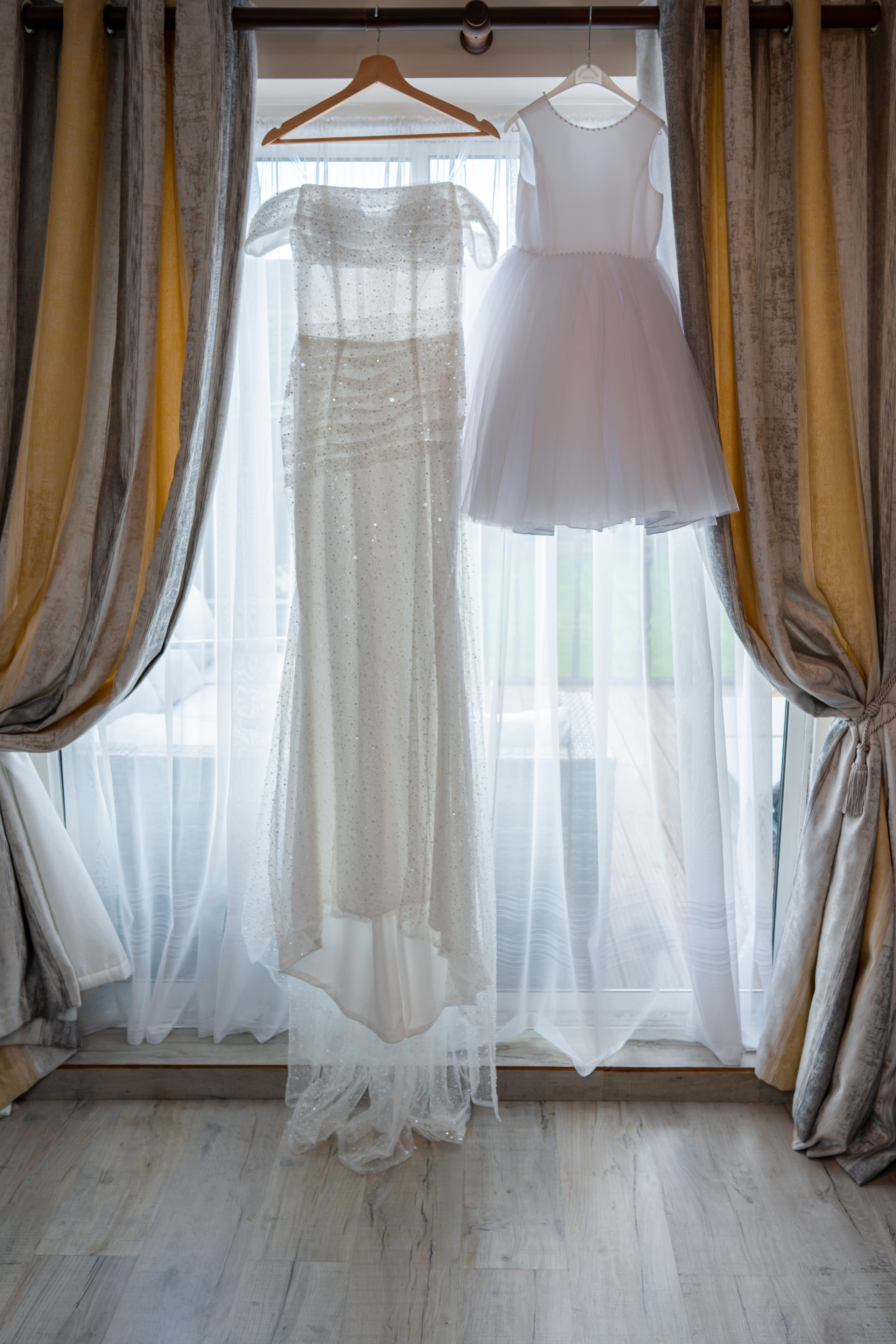 Weddings/Engagements