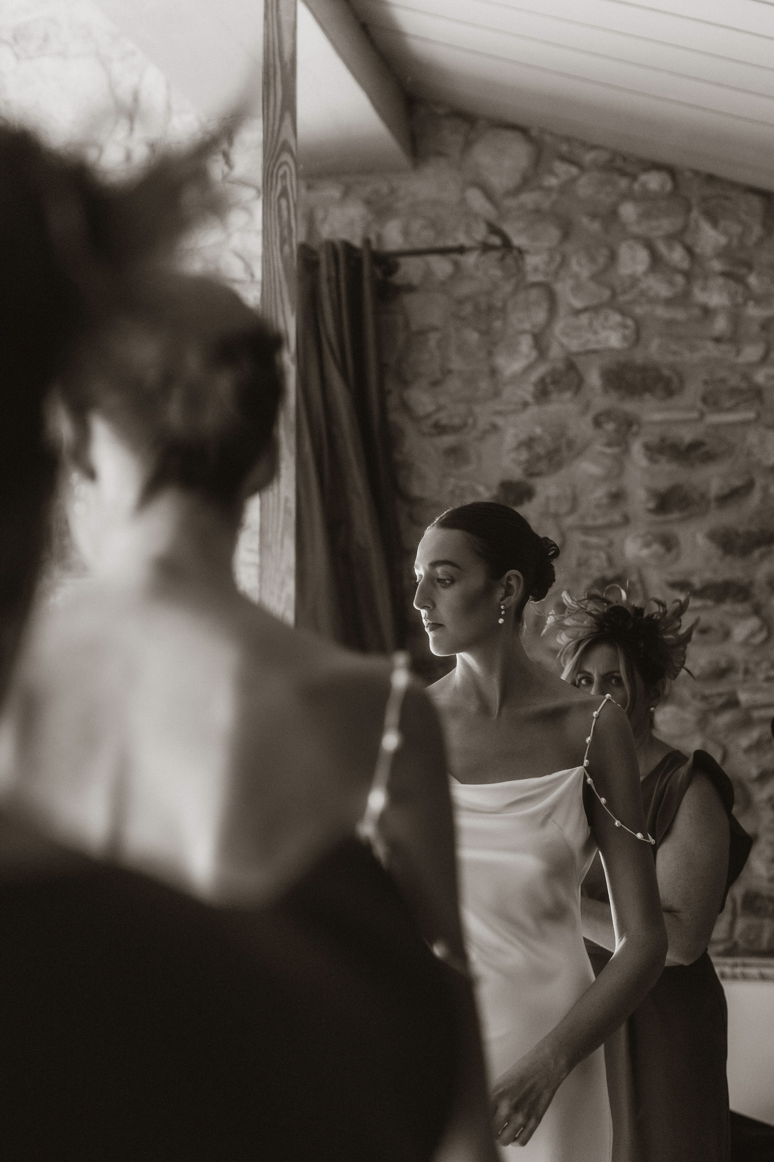 Lauren & Jamie. Hotel Castell d’Emporda. Paola wedding photographer / videographer in Barcelona
