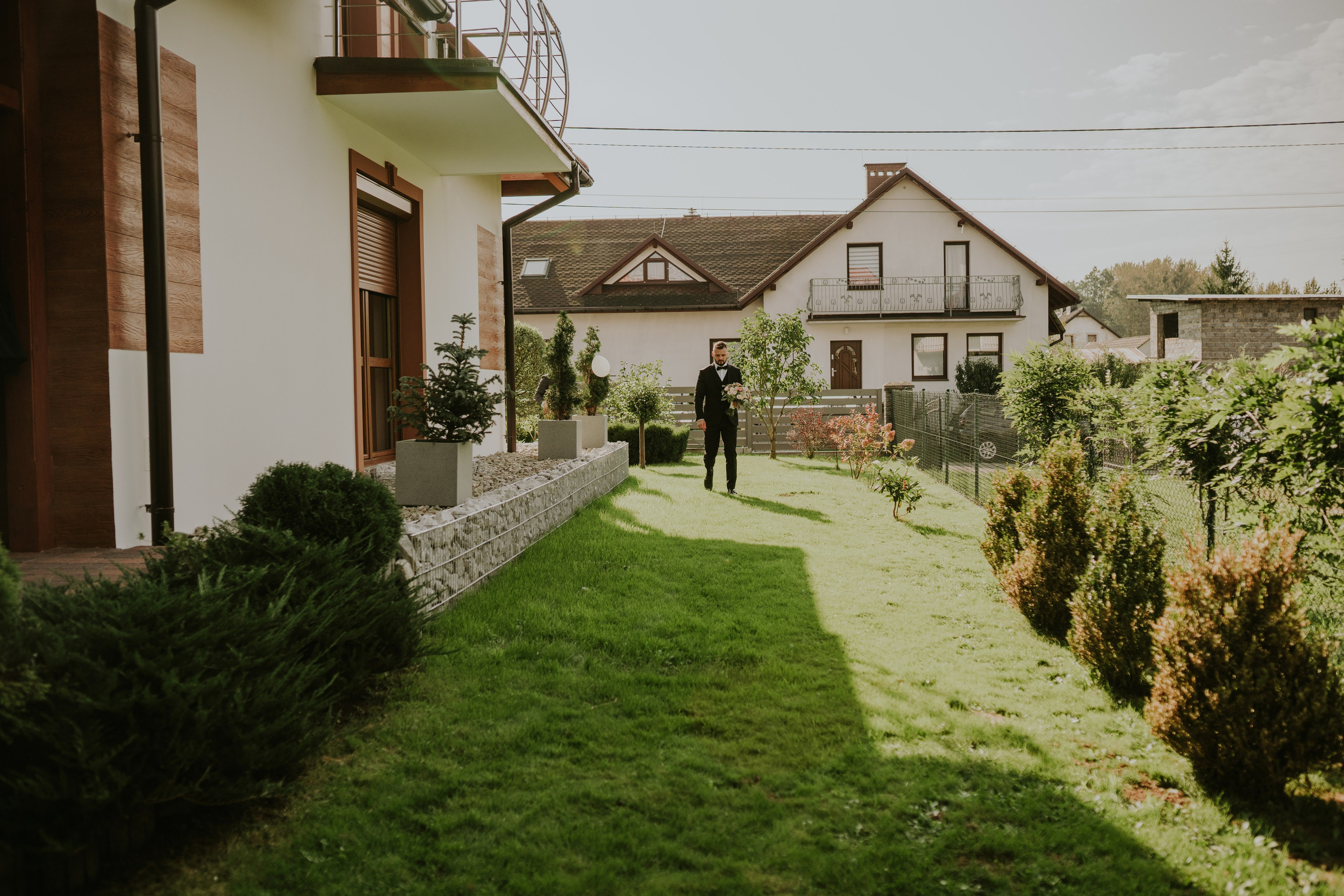 Sala Koralowa w Jaworzu: Opowieść o ślubie Nikoli i Kacpra. Karkowskafoto - fotografia miłości