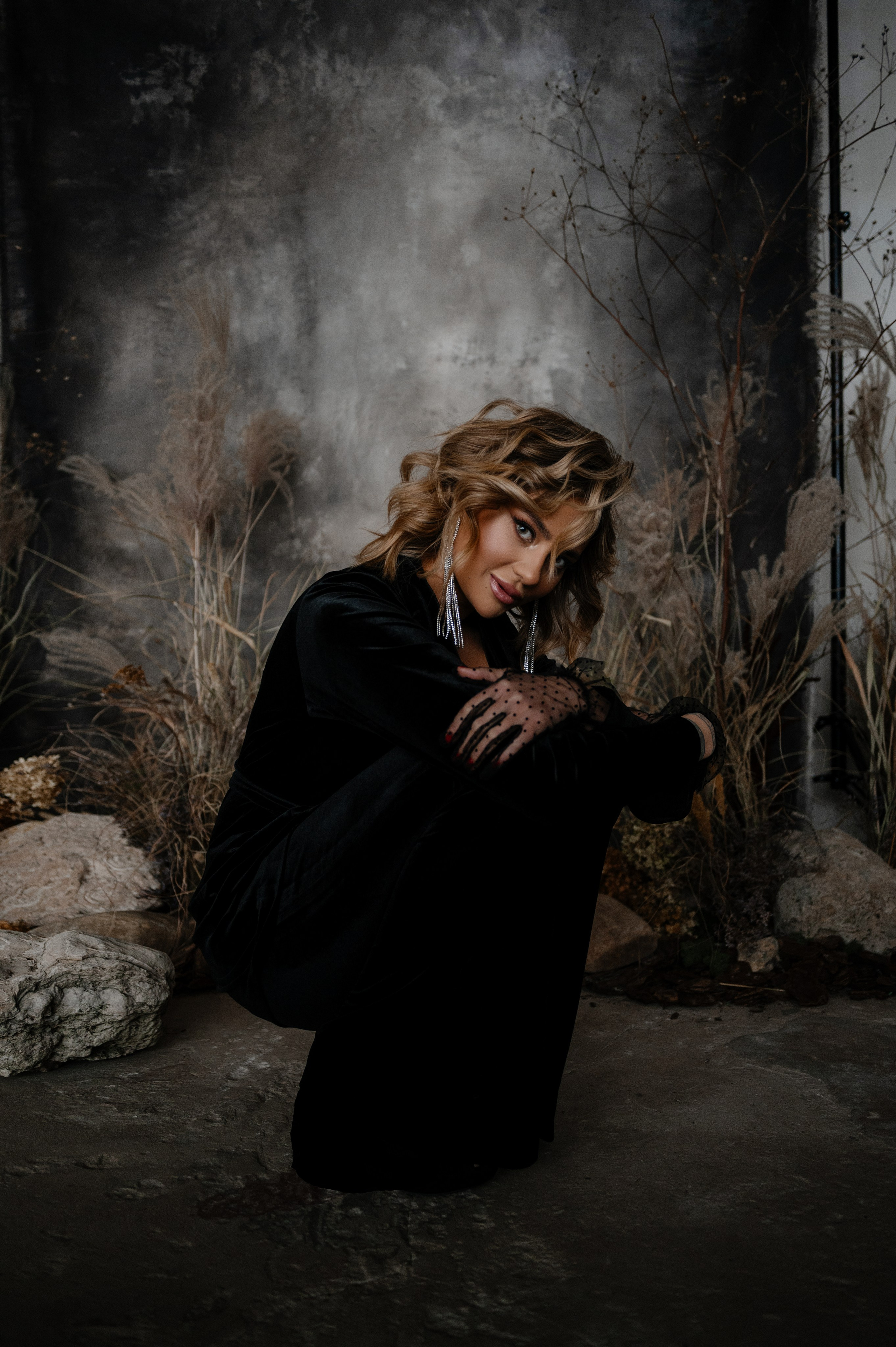 Mazaki. ANNA-MARIA PHOTO CONTENT CREATOR — фотограф, эстет, художник и визуальный эксперт в Instagram, работающий в Праге