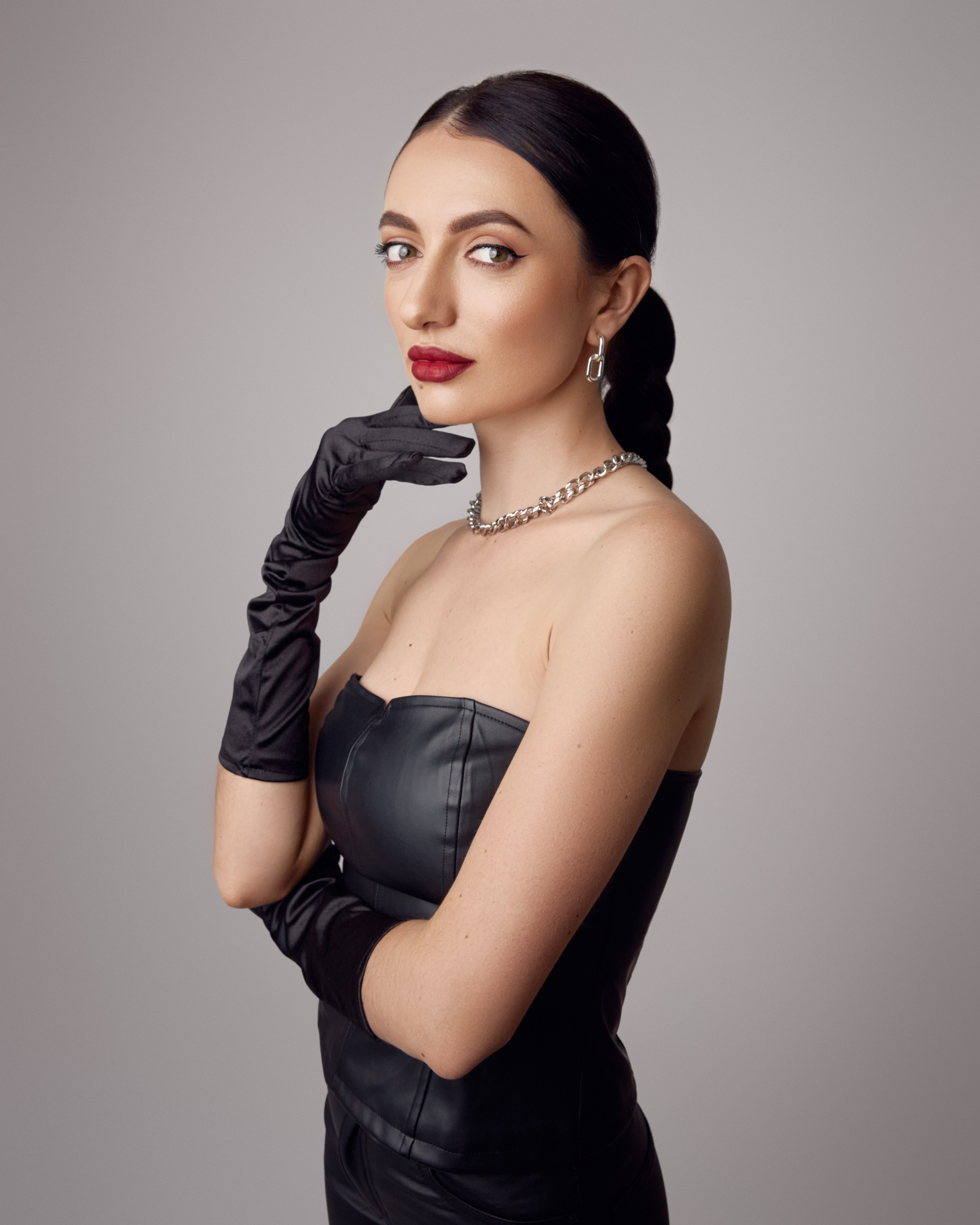 Studio-Shooting. Portraitfotografin Natalia Calcagnile