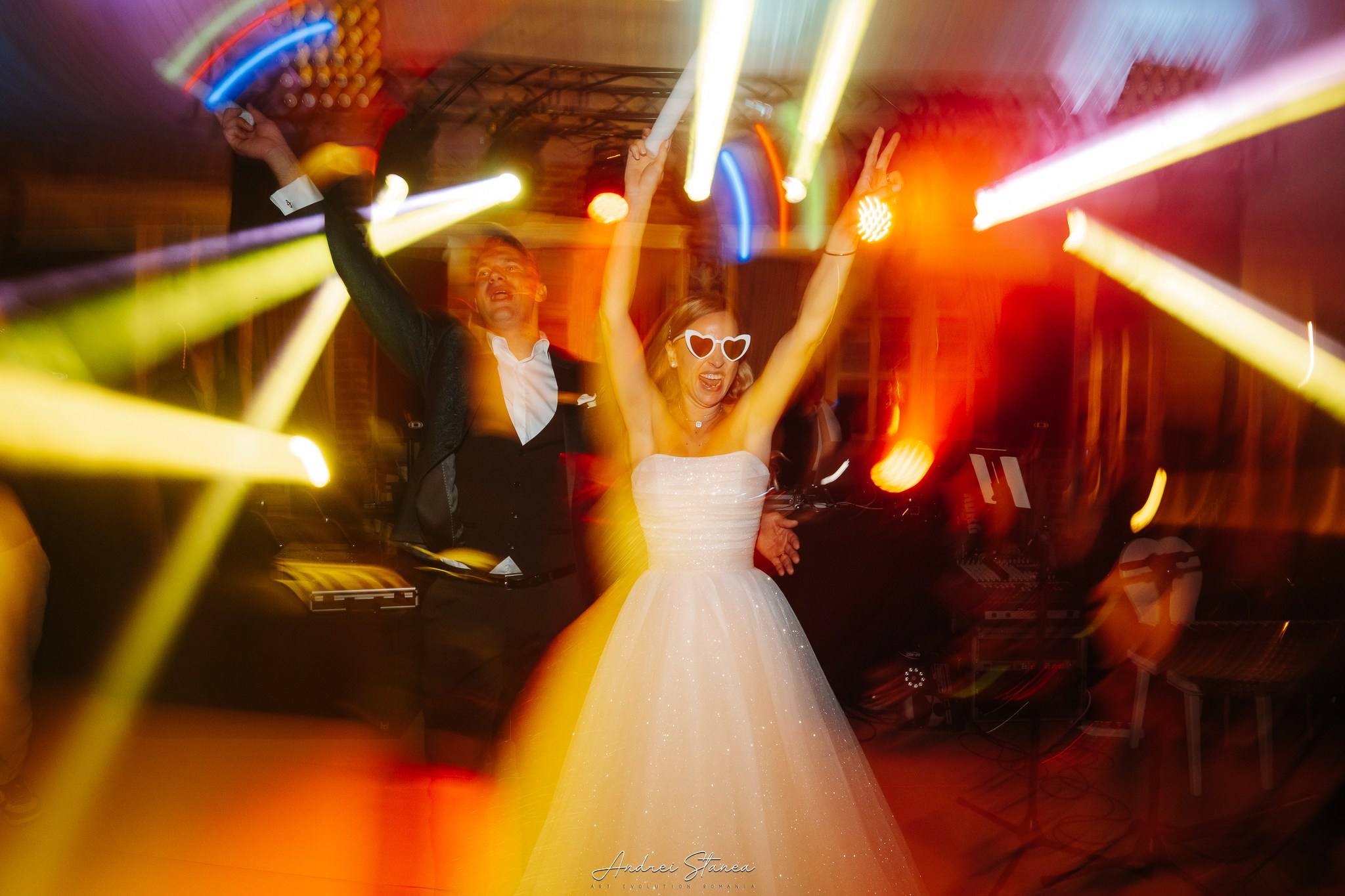 Vio & Adi. Andrei Stanea