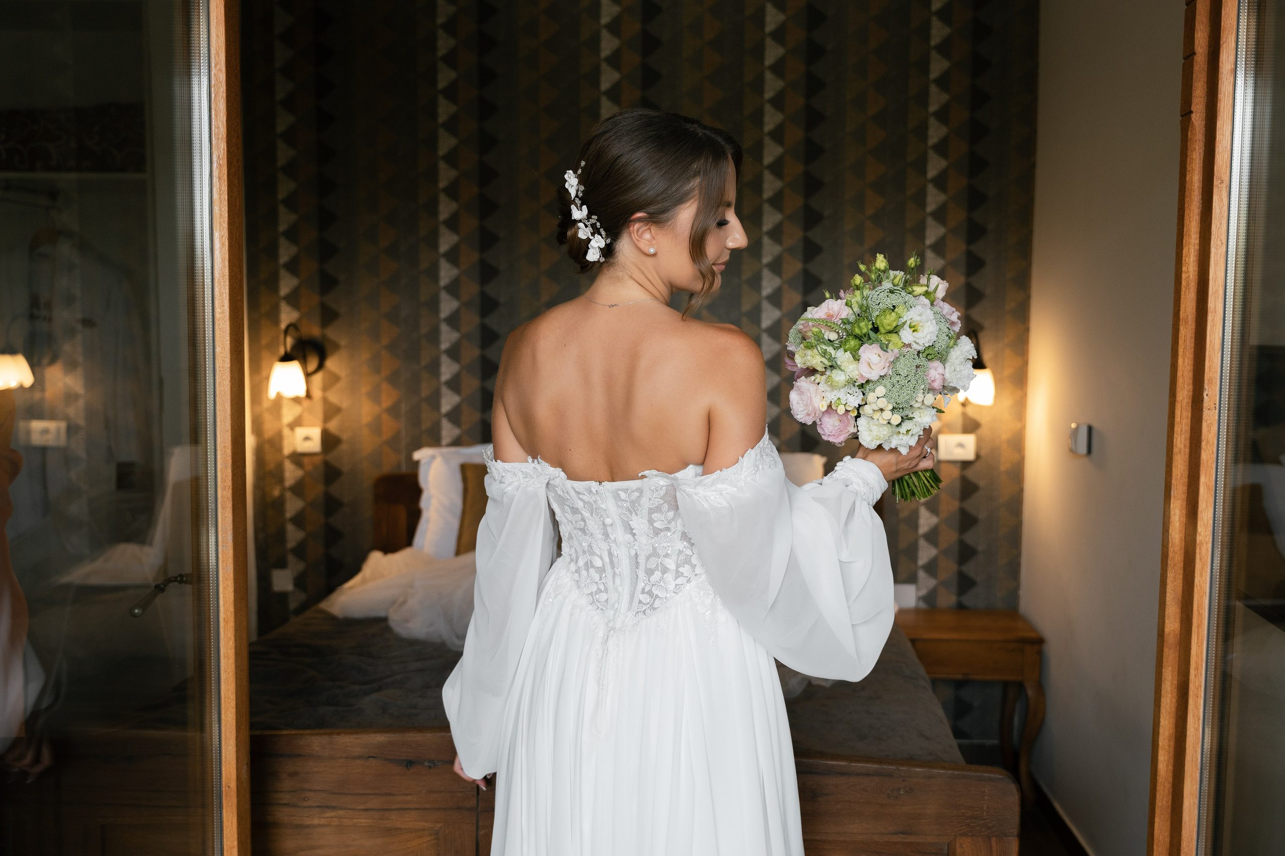 M&D|Between City Lights and Hidden Oasis. Black Sheep Produkcija| Wedding Photography and Wedding Films, based in Kragujevac, Europe / Fotograf i videograf, Kragujevac, Srbija