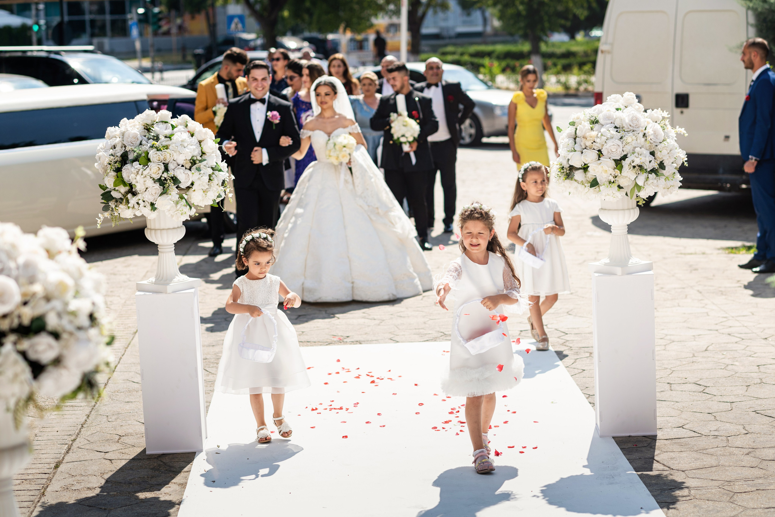 Roxana & Iulian. Acasă