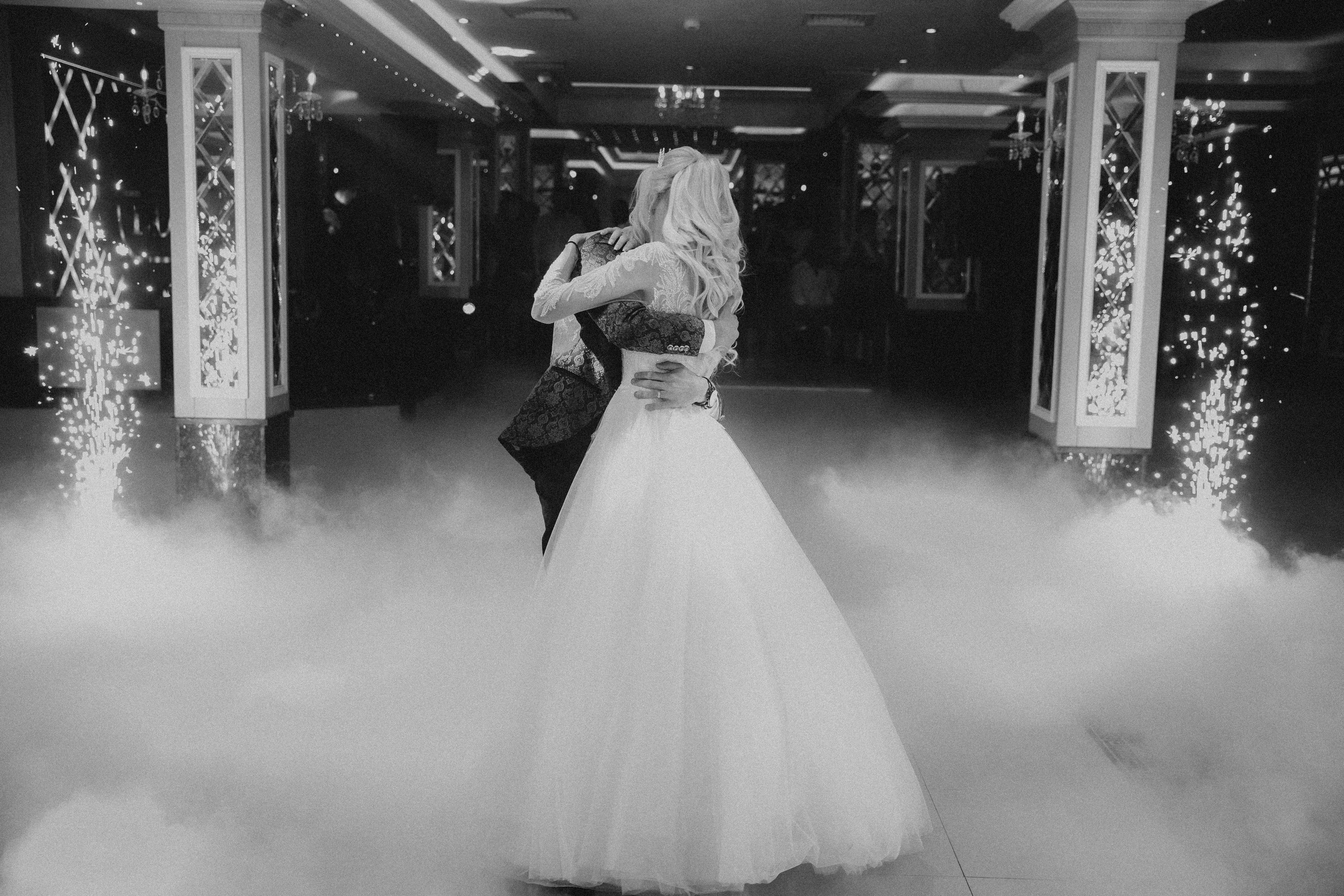 Dana & Cosmin. Dragosbaciuartphotographer