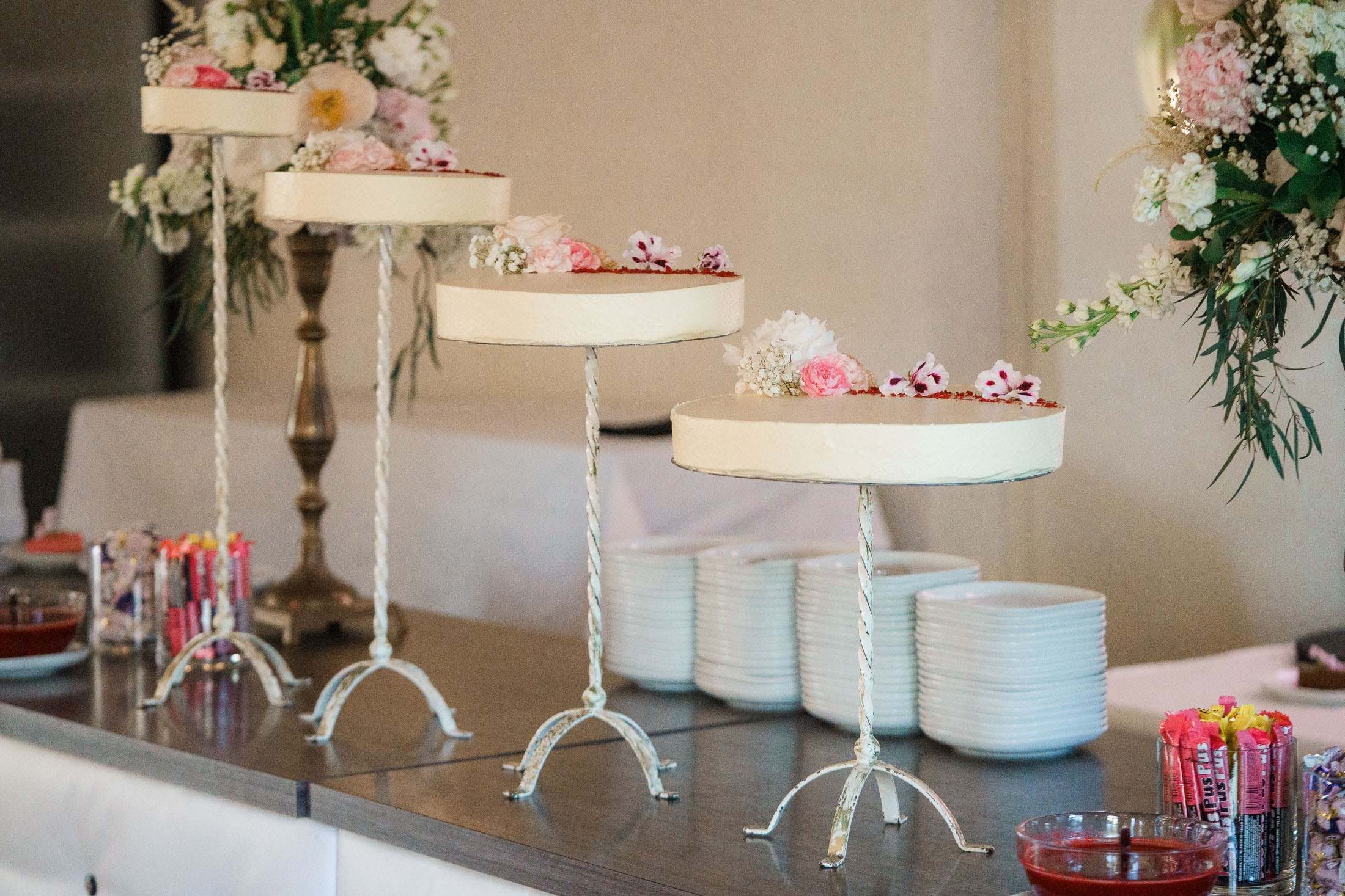 L&J, Pyhän Laurin kirkko/wanha Bäckby