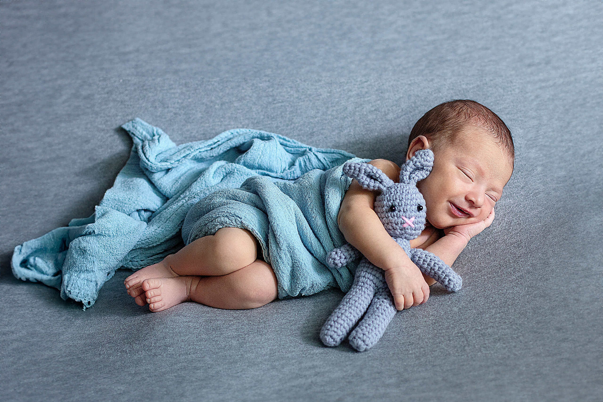 Newborn классическая. Детский и семейный фотограф в г. Бельцы