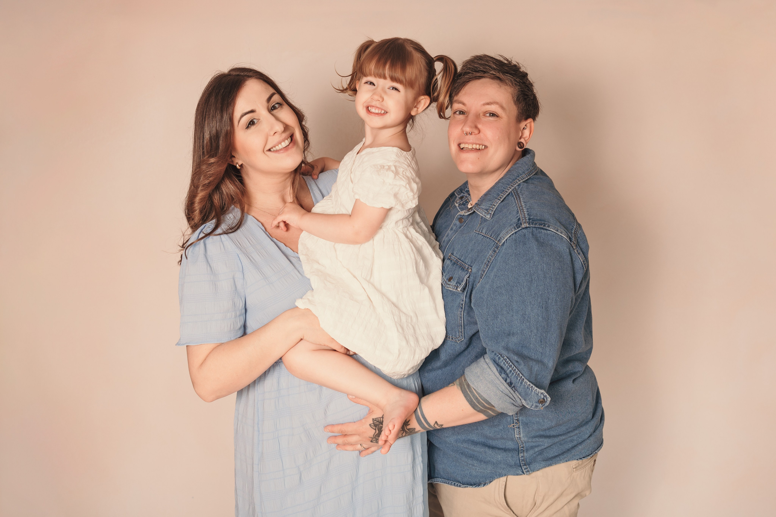 Family Session. Maternity Newborn and Family photographer Hamburg Claire Hambley