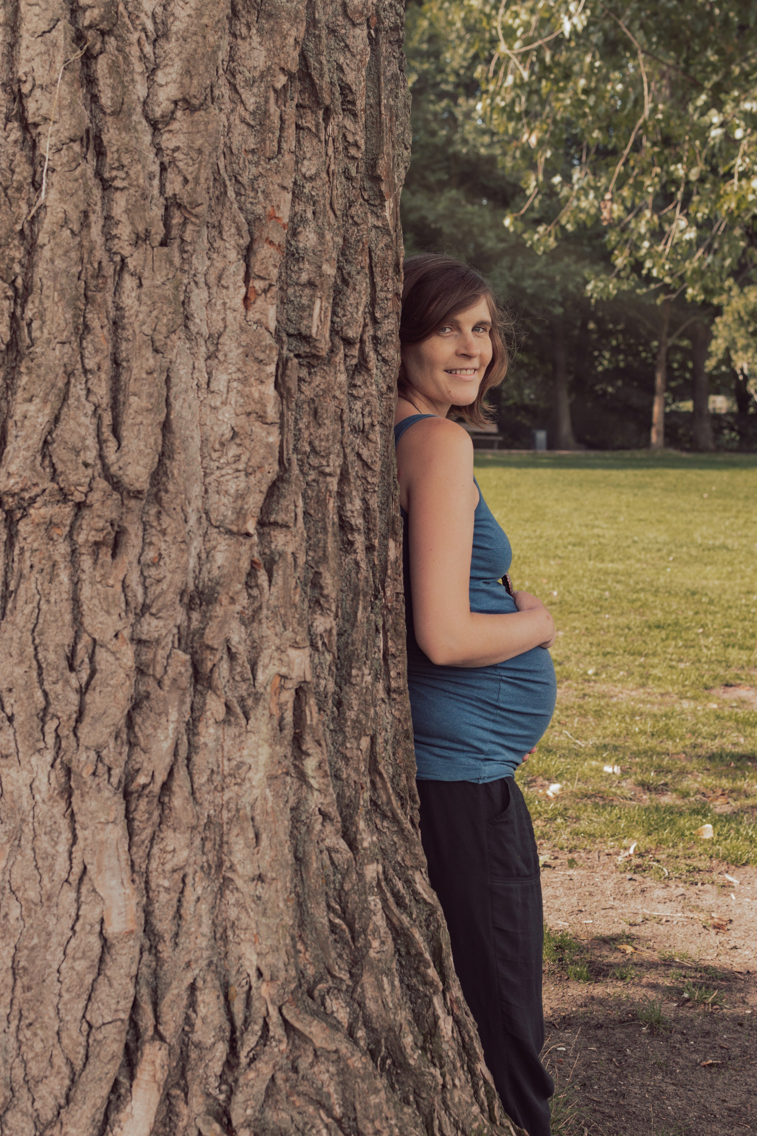 Caroline. Maternity Newborn and Family photographer Hamburg Claire Hambley
