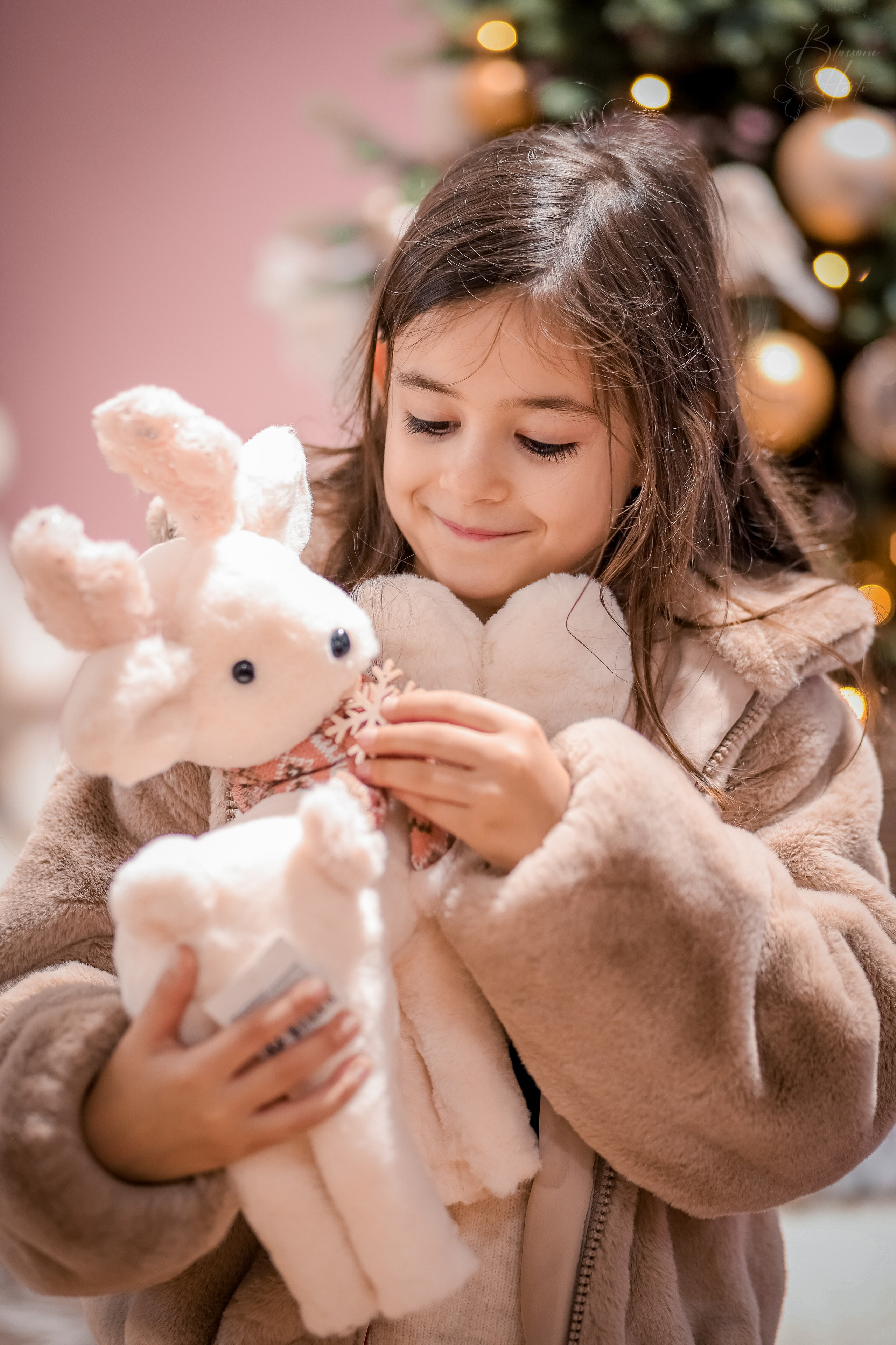 Christmas is coming. Family & children’s photographer in Herts & West London Iryna Blair