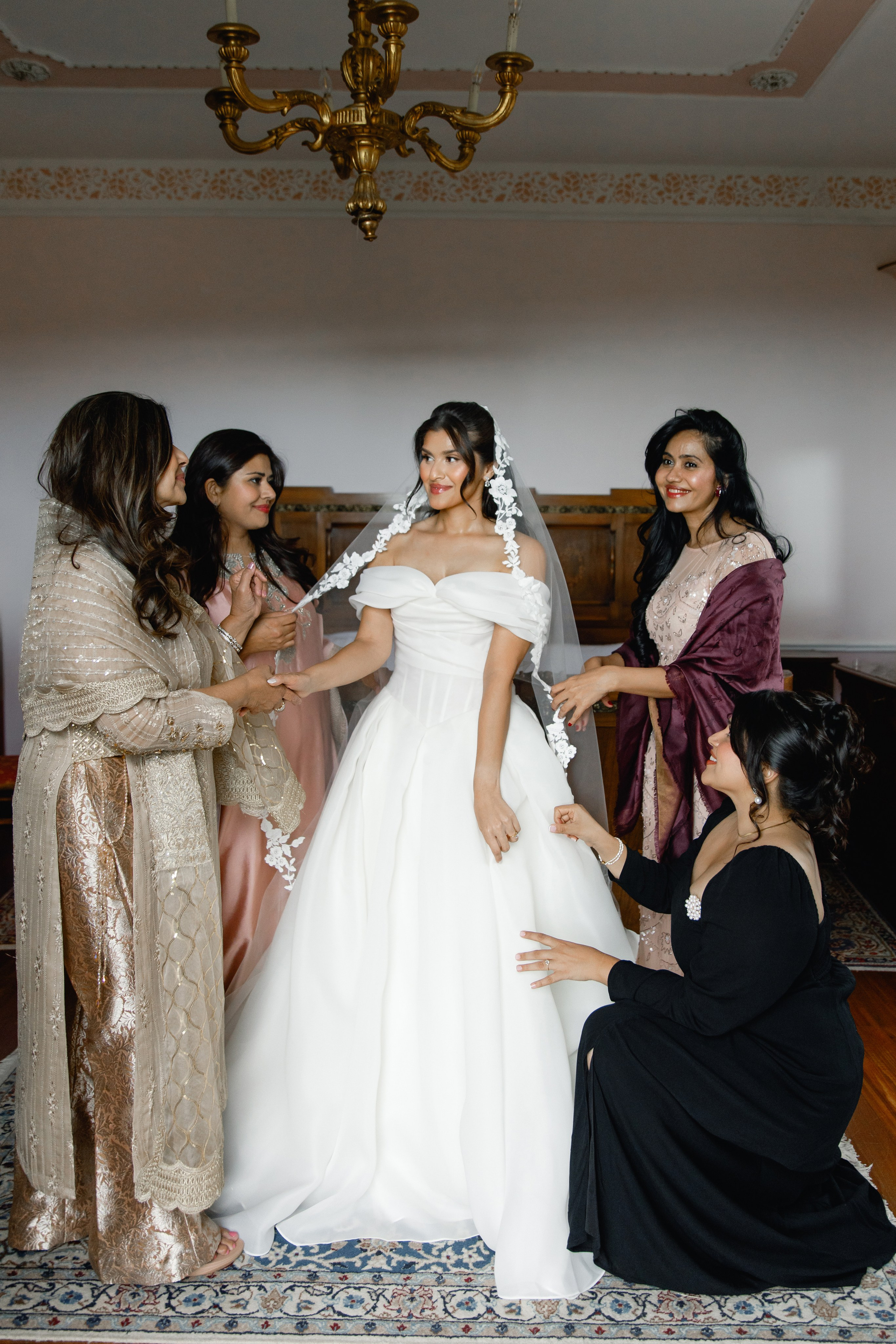 Wedding photographer Italy Rome, Tuscany, Lake Como, Sicily, Puglia. Wedding Photographer Rome Tuscany Como Sicily Puglia Amalfy Italy- Oksana Savenchuk