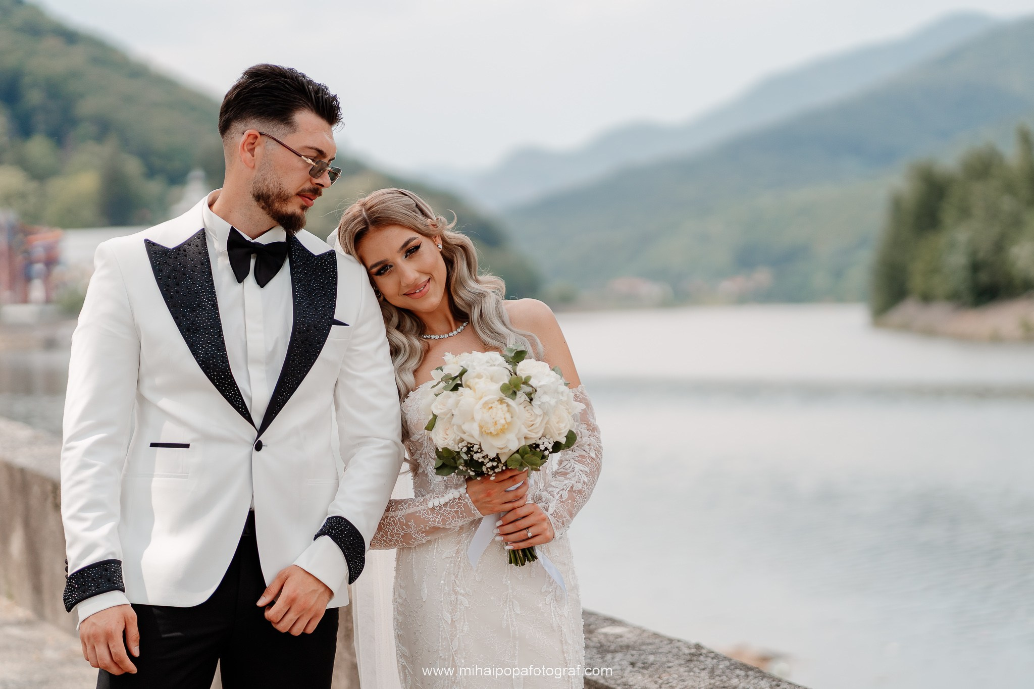 Fotograf de nuntă în Râmnicu Vâlcea | Mihai Popa Fotograf. Fotograf Nuntă & Botez București - Mihai Popa | Dincolo de oameni, imortalizez emoții!