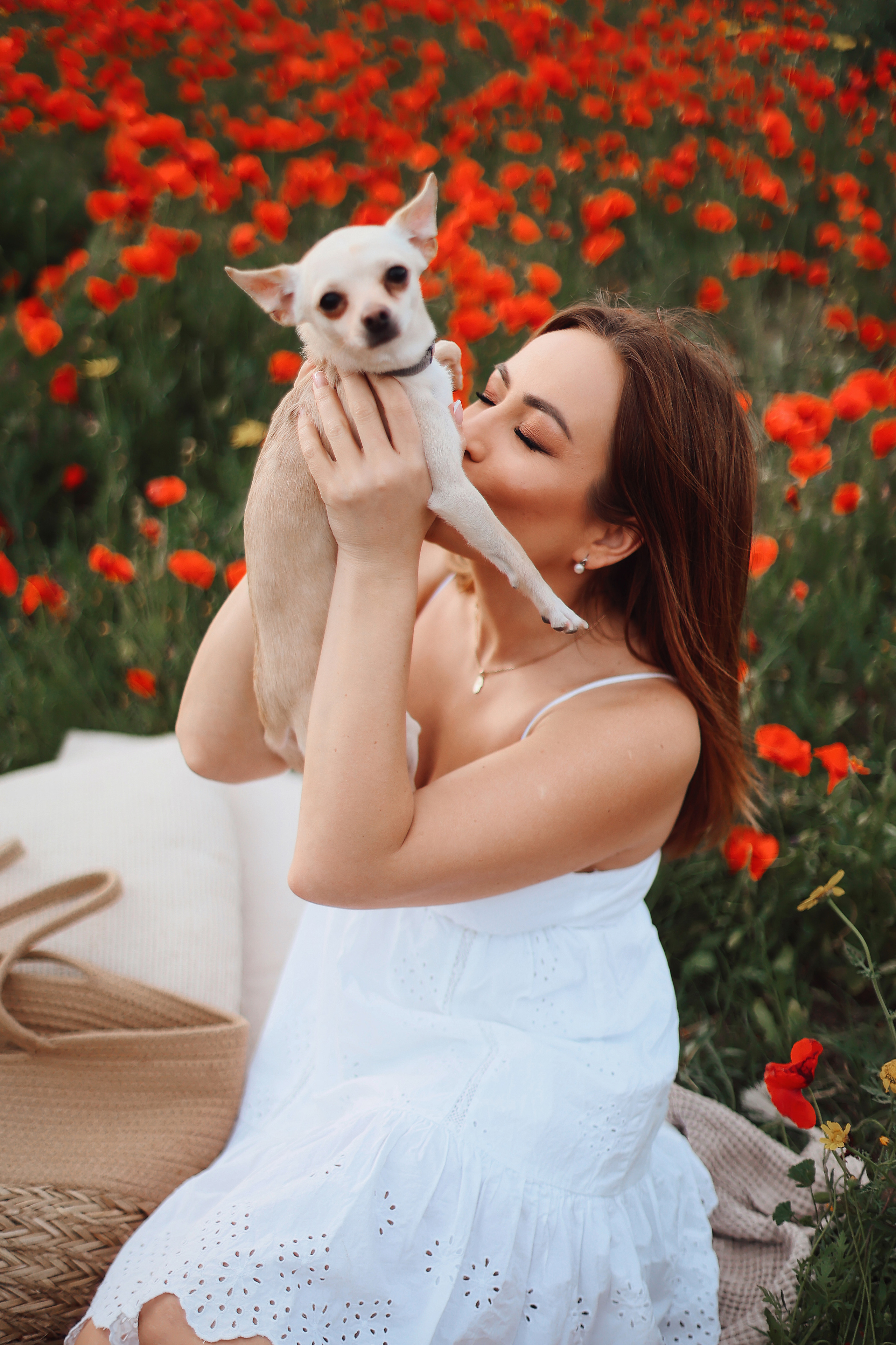 Фотосессия в маках. Апрель, 2023,. Kipriotka. Ваш фотограф на Кипре (Айя-Напа, Протарас)