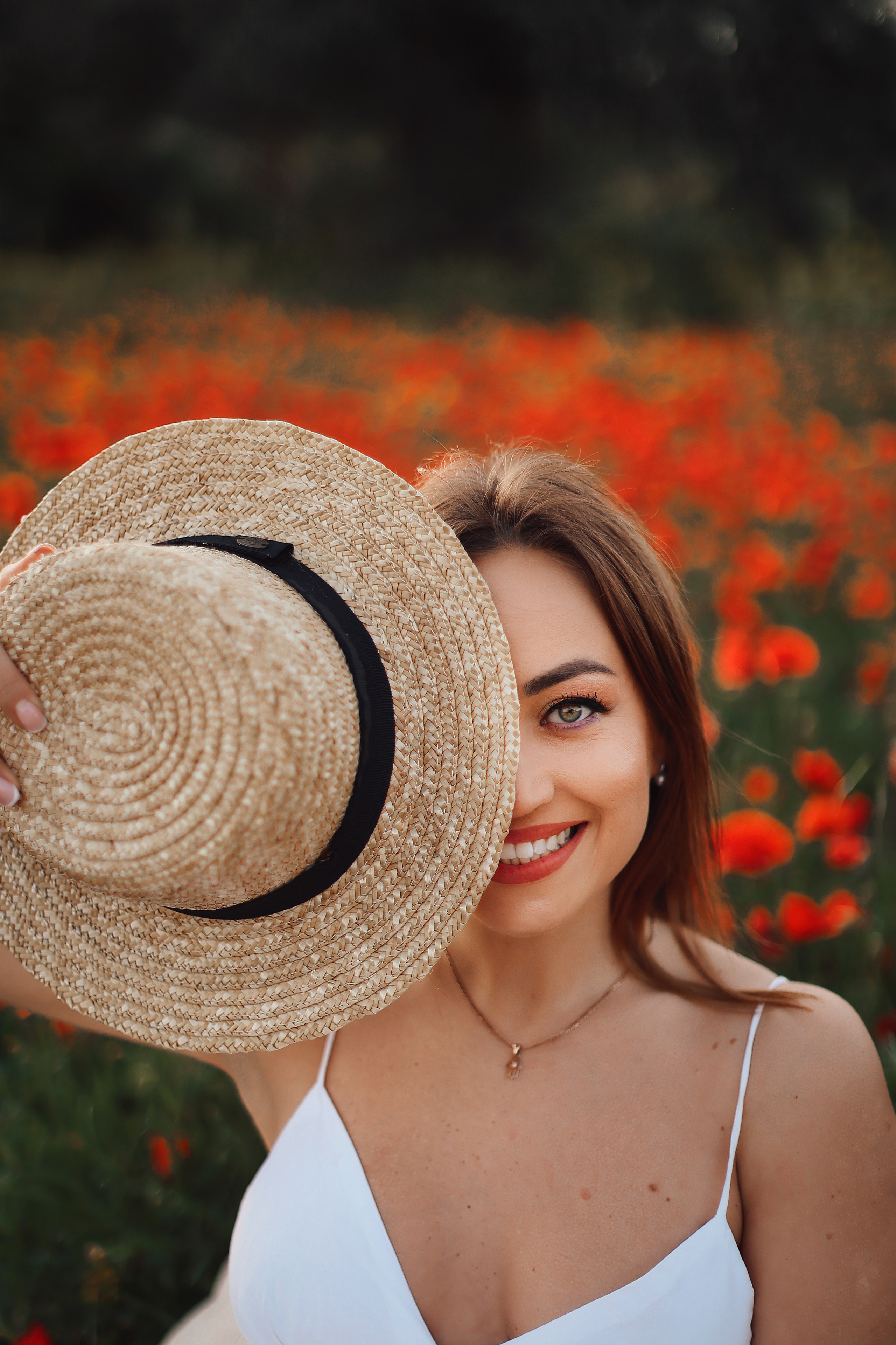 Фотосессия в маках. Апрель, 2023,. Kipriotka. Ваш фотограф на Кипре (Айя-Напа, Протарас)