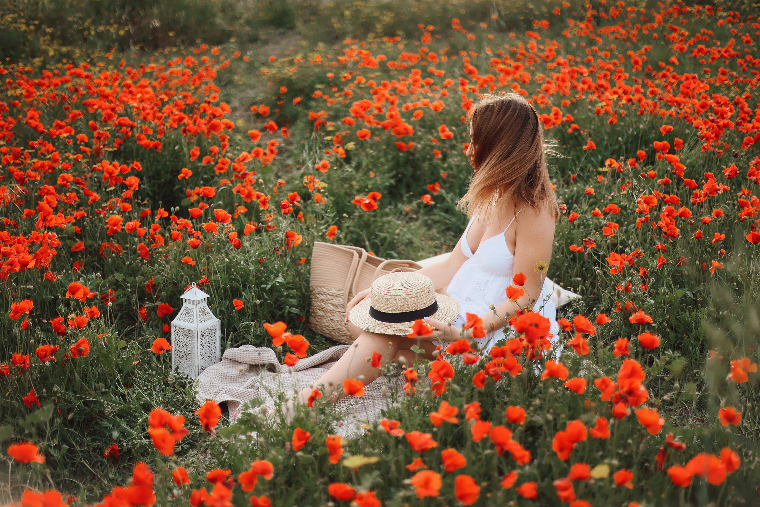 Фотосессия в маках. Апрель, 2023,. Kipriotka. Ваш фотограф на Кипре (Айя-Напа, Протарас)