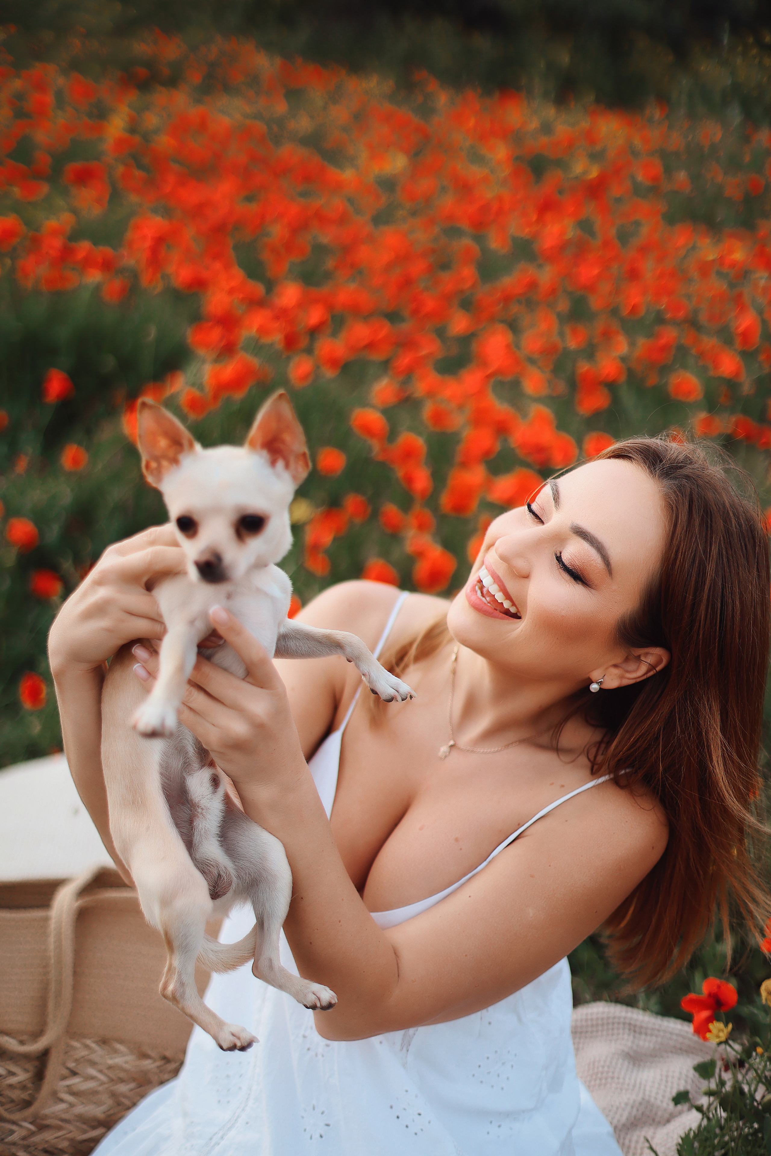 Фотосессия в маках. Апрель, 2023,. Kipriotka. Ваш фотограф на Кипре (Айя-Напа, Протарас)