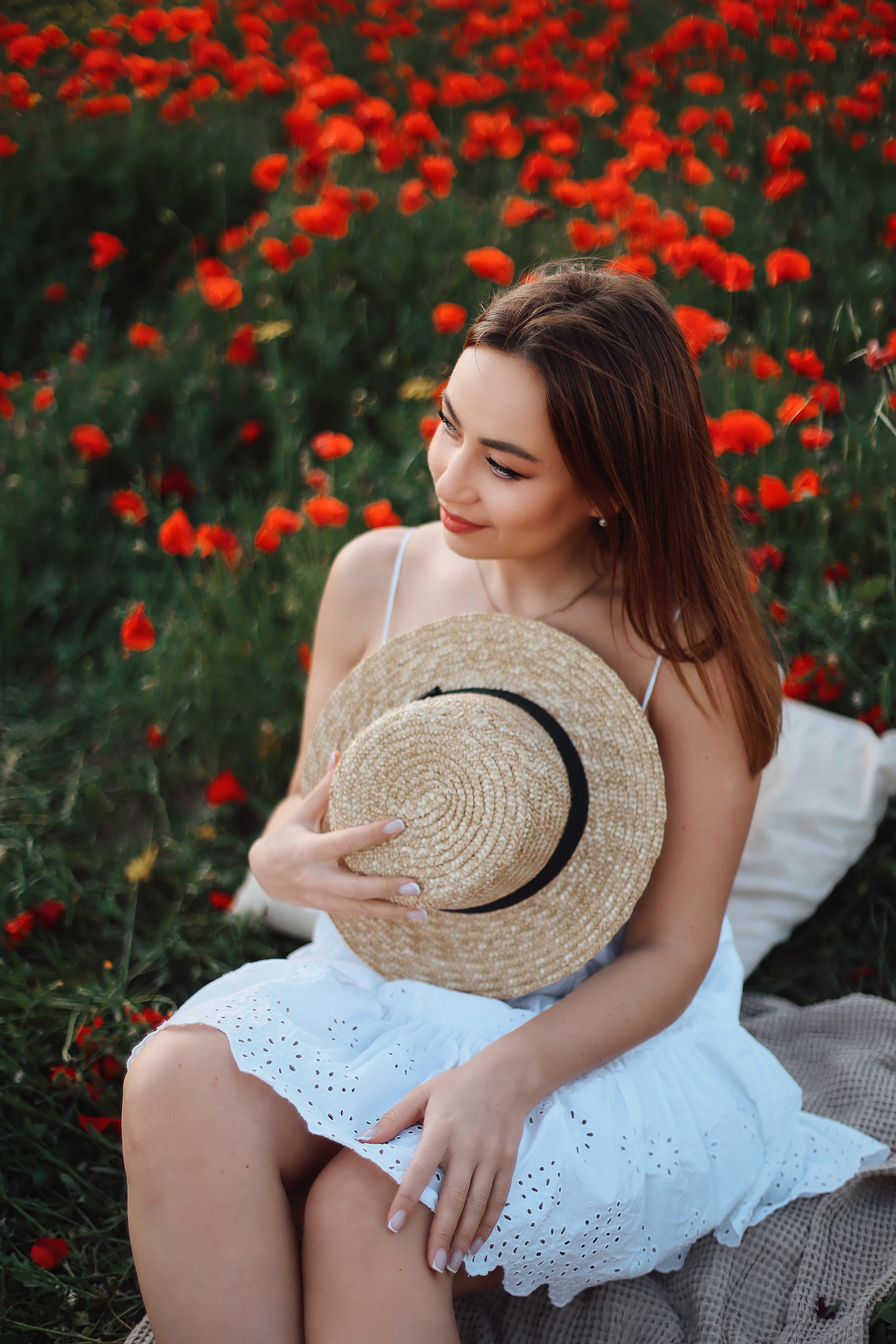 Фотосессия в маках. Апрель, 2023,. Kipriotka. Ваш фотограф на Кипре (Айя-Напа, Протарас)