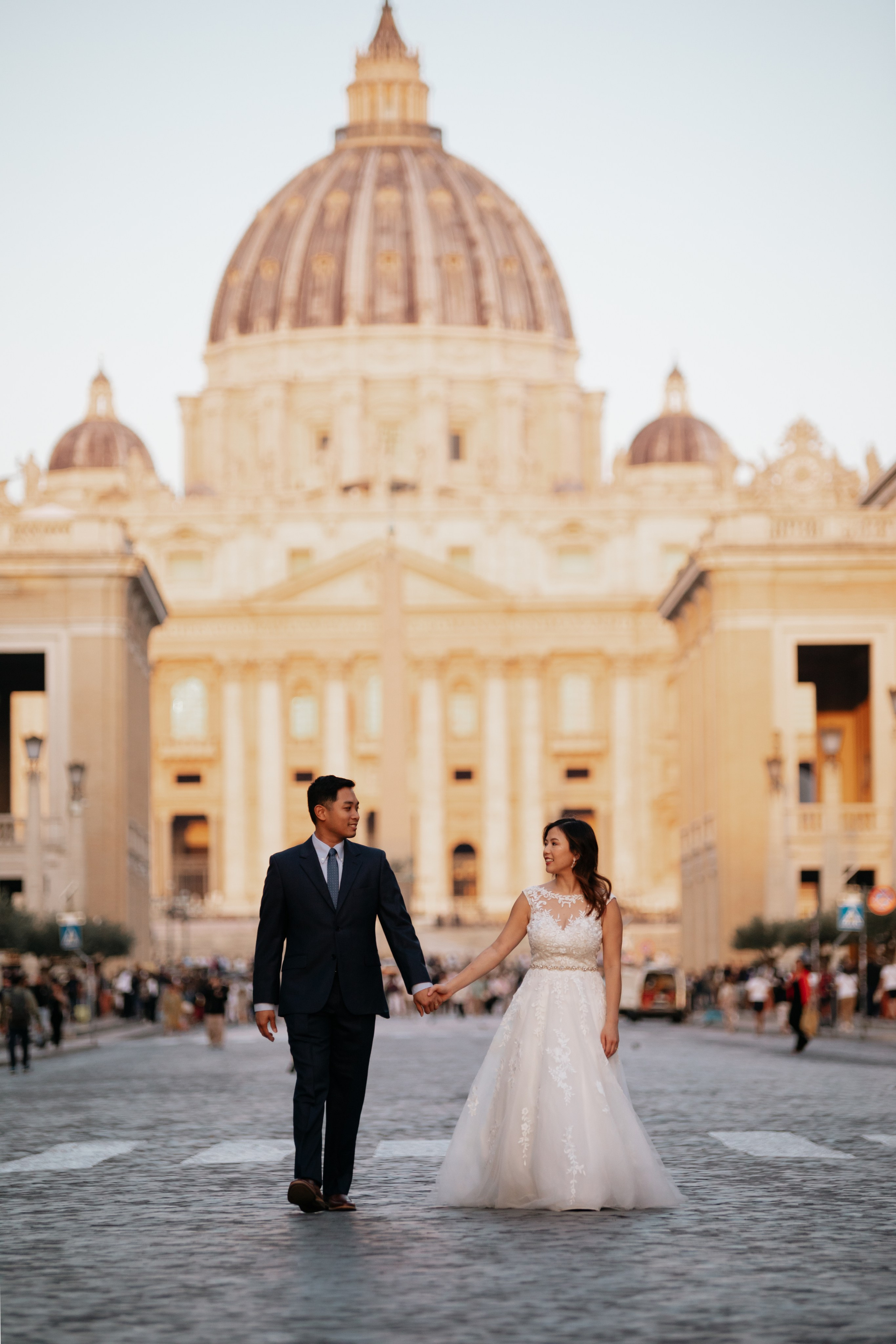 Elopement photoshoot in Rome. Photographer in Rome