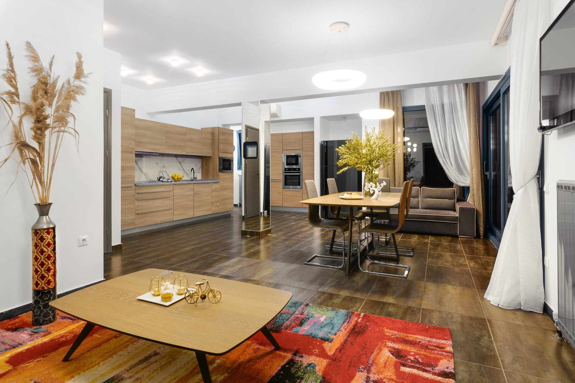 Commercial. Φωτογράφος Αναστάσιος Πιξόπουλος