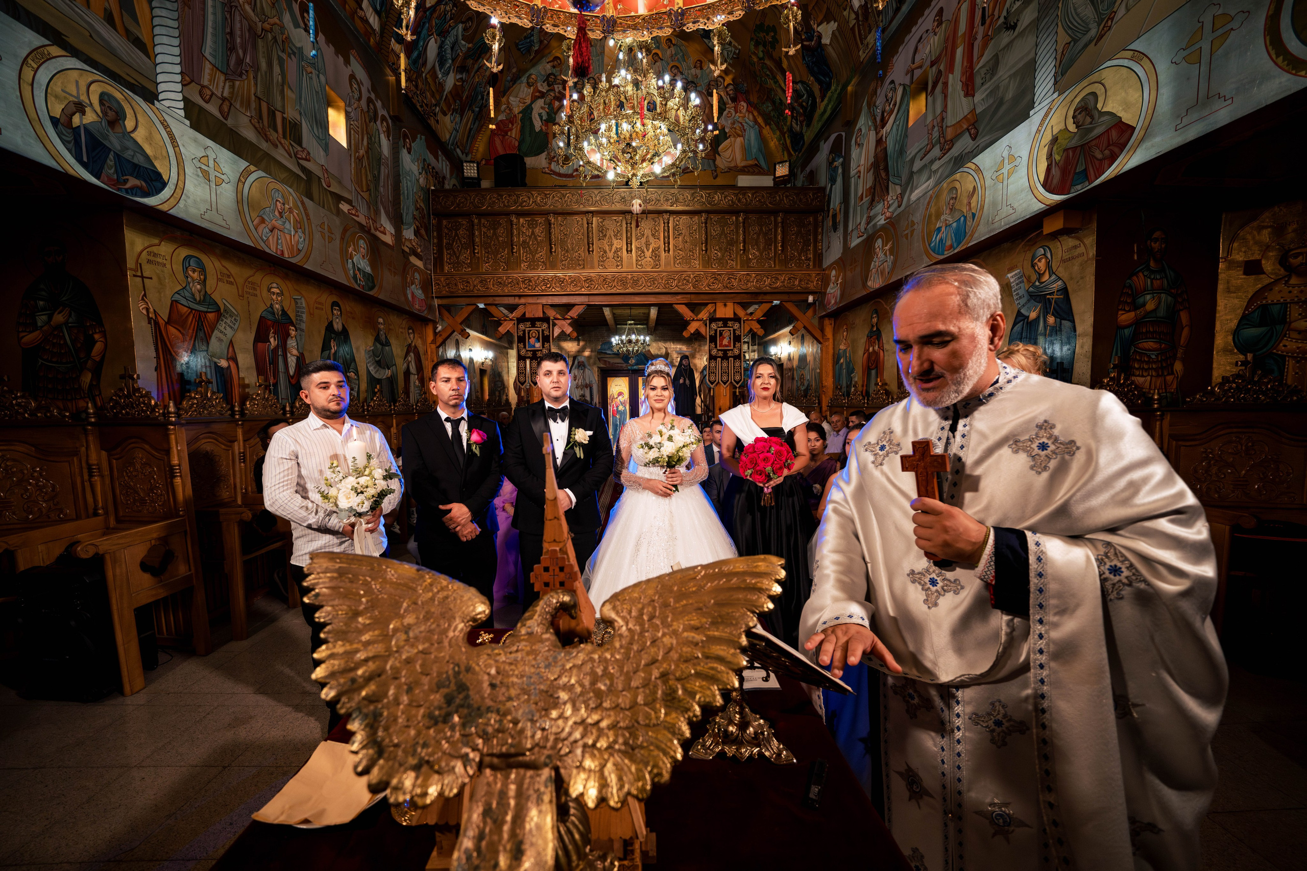 Andreea, Damian si Aris. Acasă