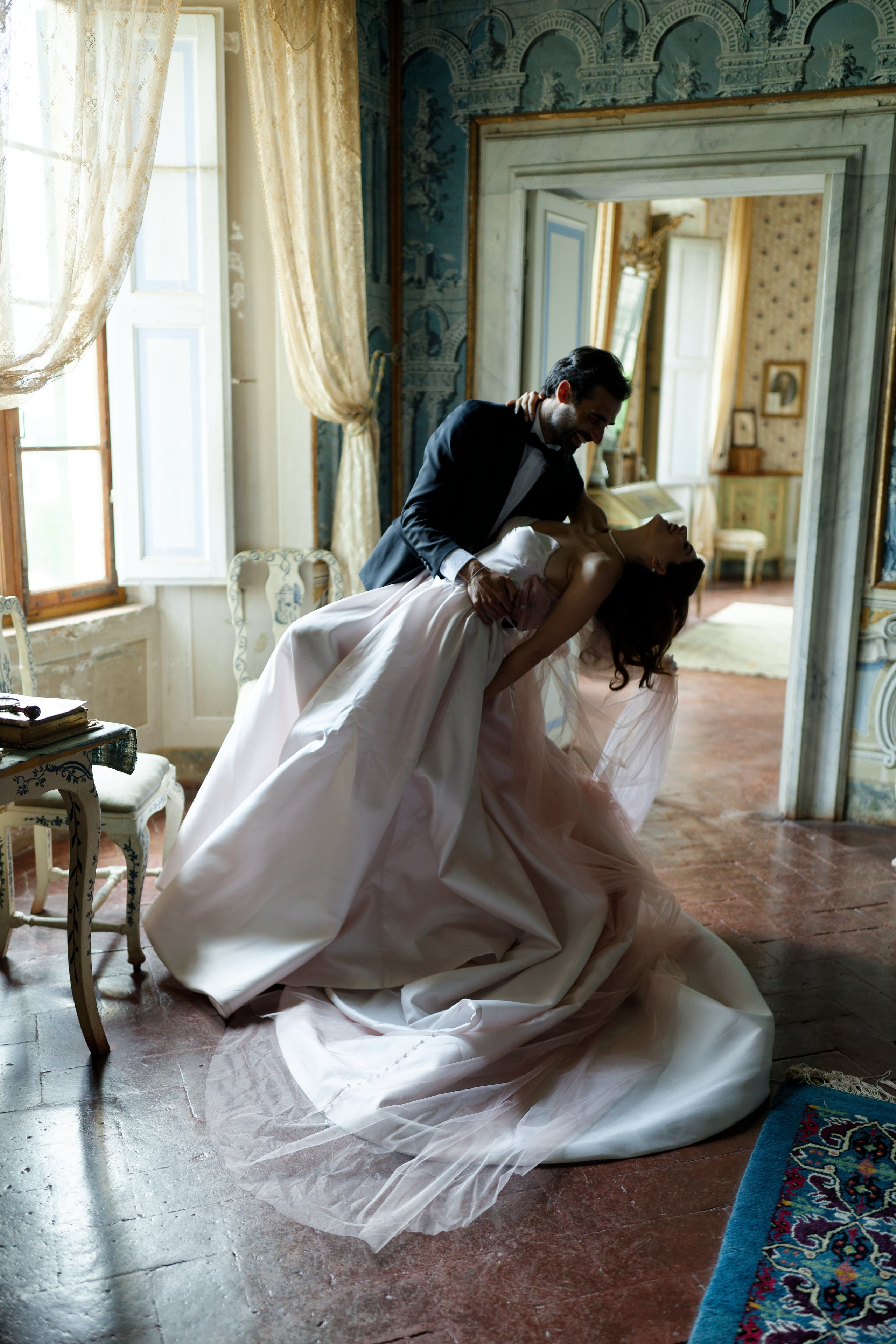 Wedding editorial at Villa di Geggiano, Tuscany, Italy