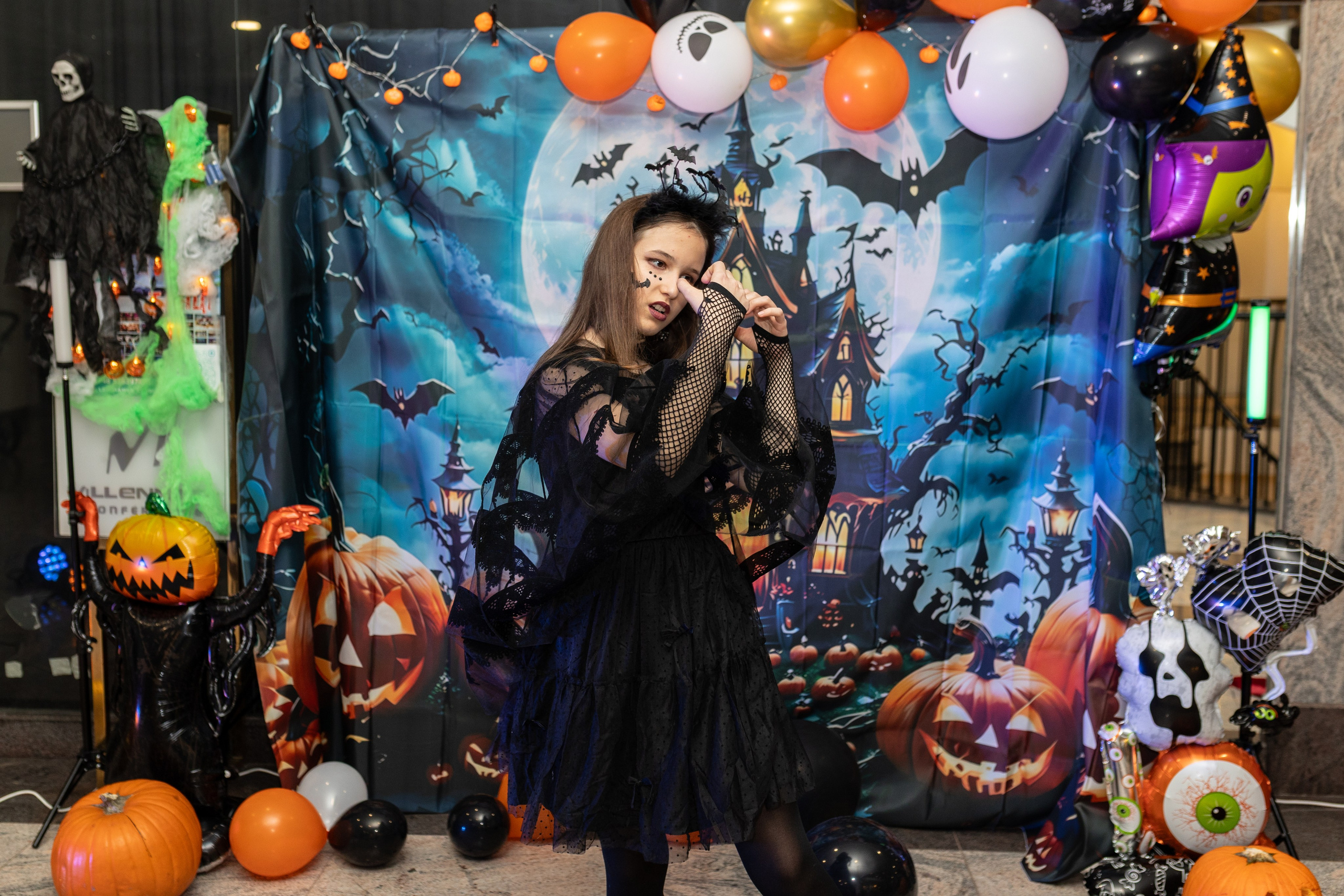 Leo dance studio Helloween 2025. Семейный и детский фотограф в Варшаве Мила Бобровская