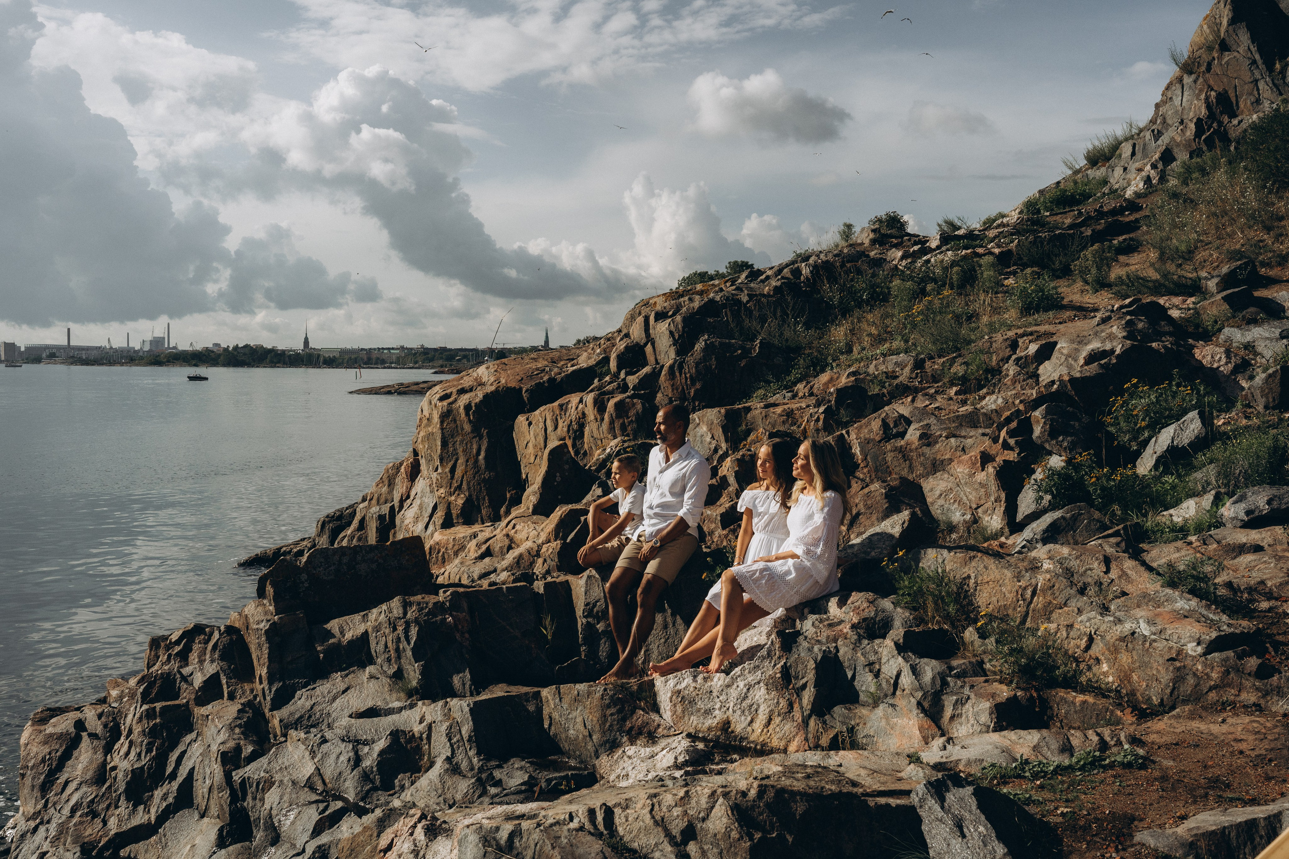 Suomenlinna. Wedding and portrait photographer in Helsinki Vickan O