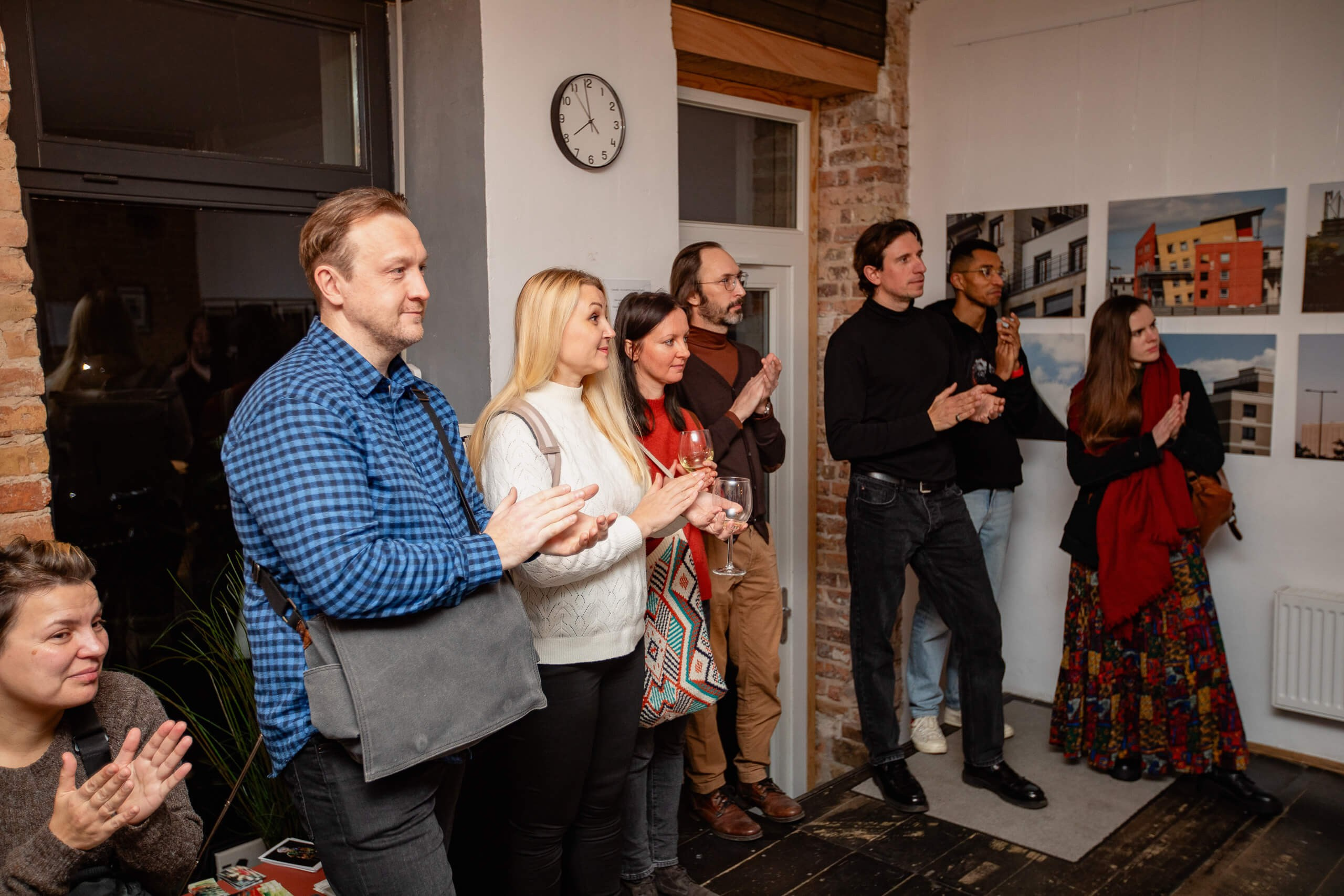 Итоговая выставка группы Doculab 2024. DOCULAB — Лаборатория документальной фотографии в Берлине