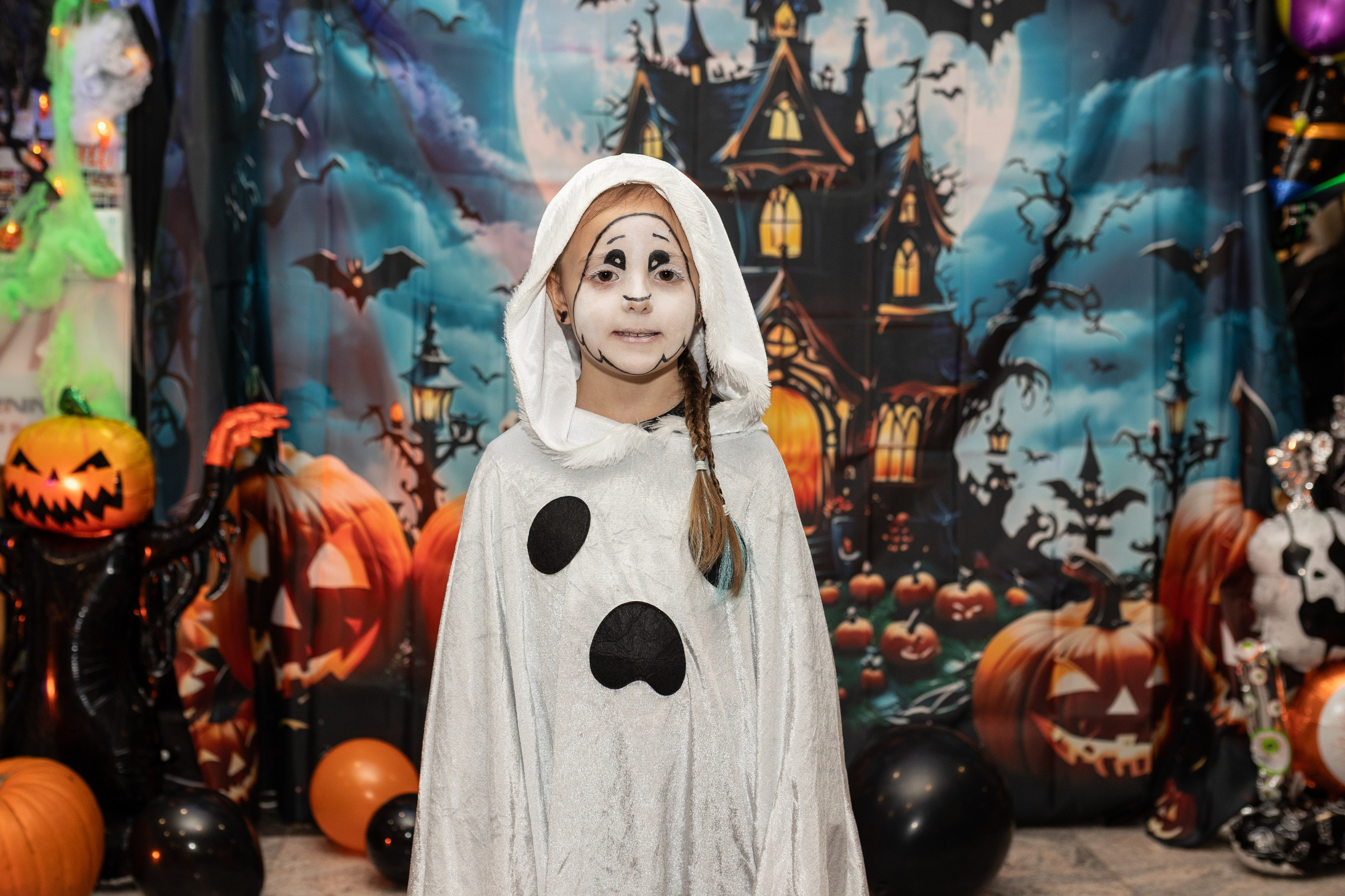 Leo dance studio Helloween 2025. Семейный и детский фотограф в Варшаве Мила Бобровская