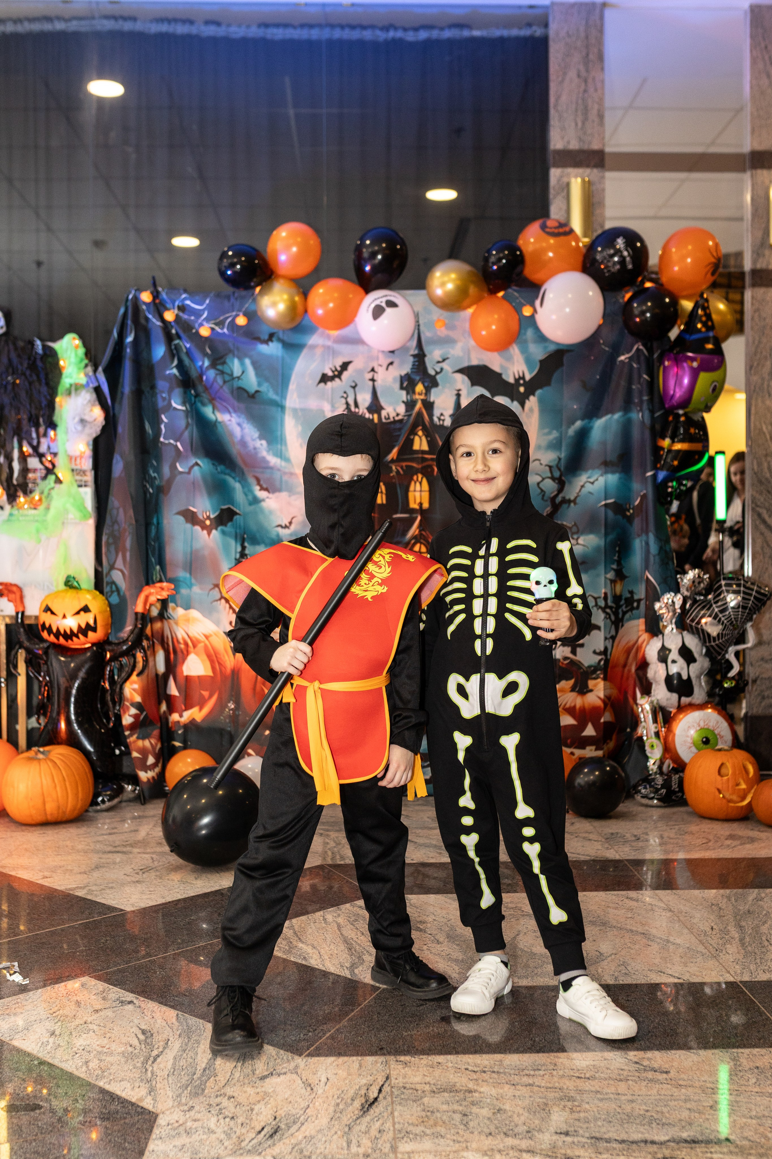 Leo dance studio Helloween 2025. Семейный и детский фотограф в Варшаве Мила Бобровская