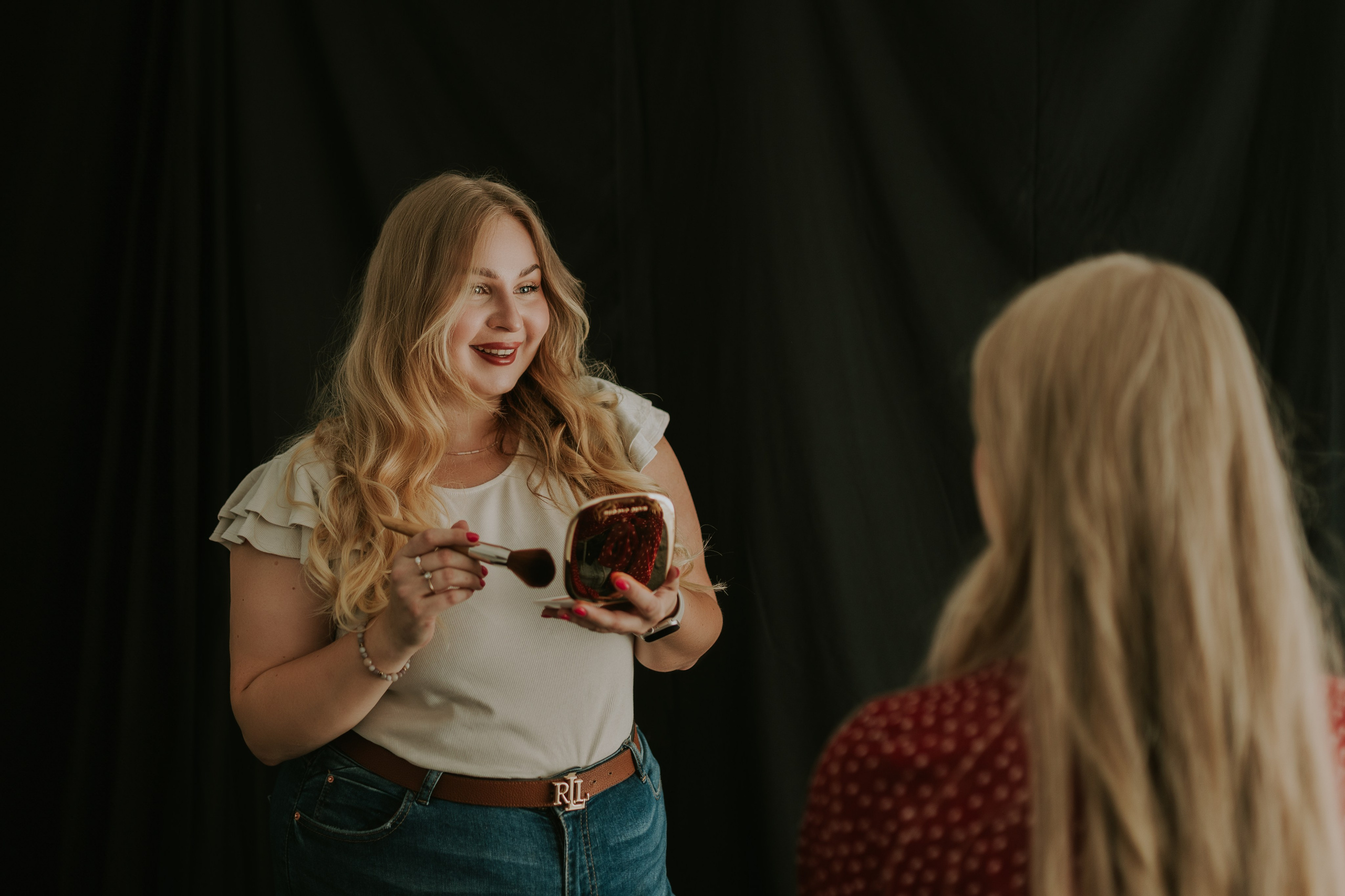 SESJA BIZNESOWA WIKTORII. Karkowskafoto - fotografia miłości