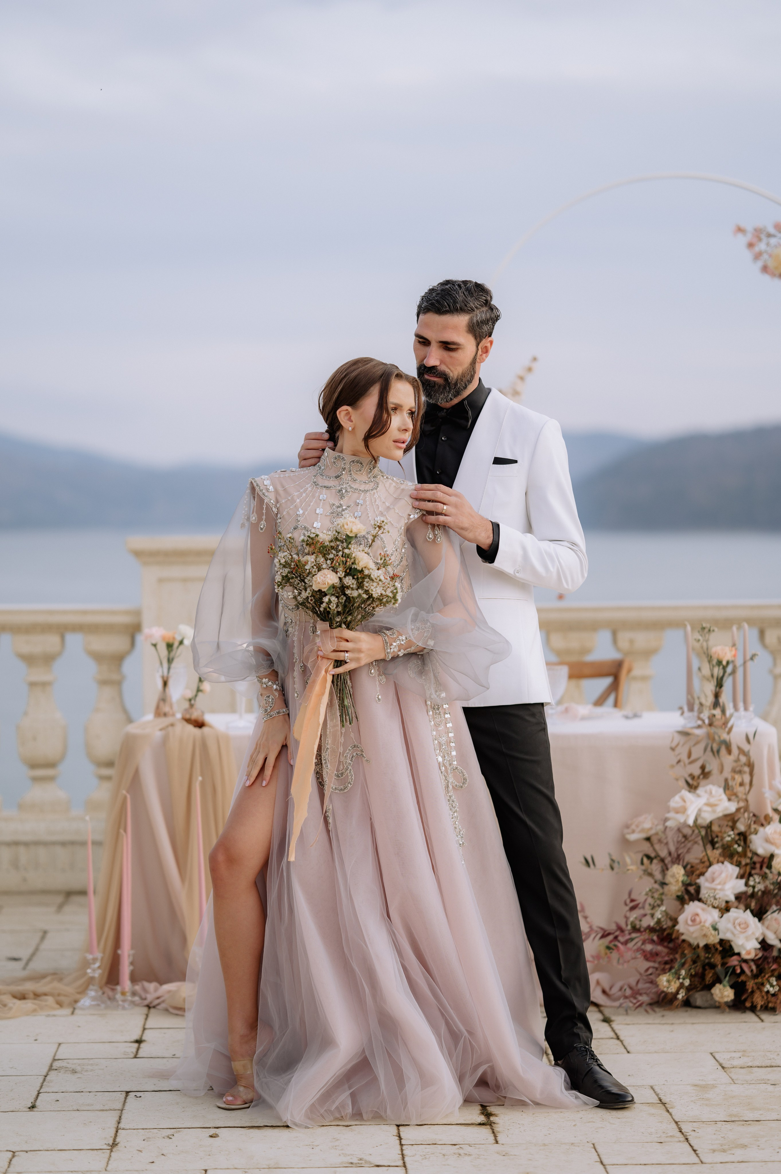 Sedinta foto nunta la Gradinile Romane , Neamt. Proud Vision Weddings | Wedding Photography & Film — Servicii profesionale Foto Video Nunta Iasi