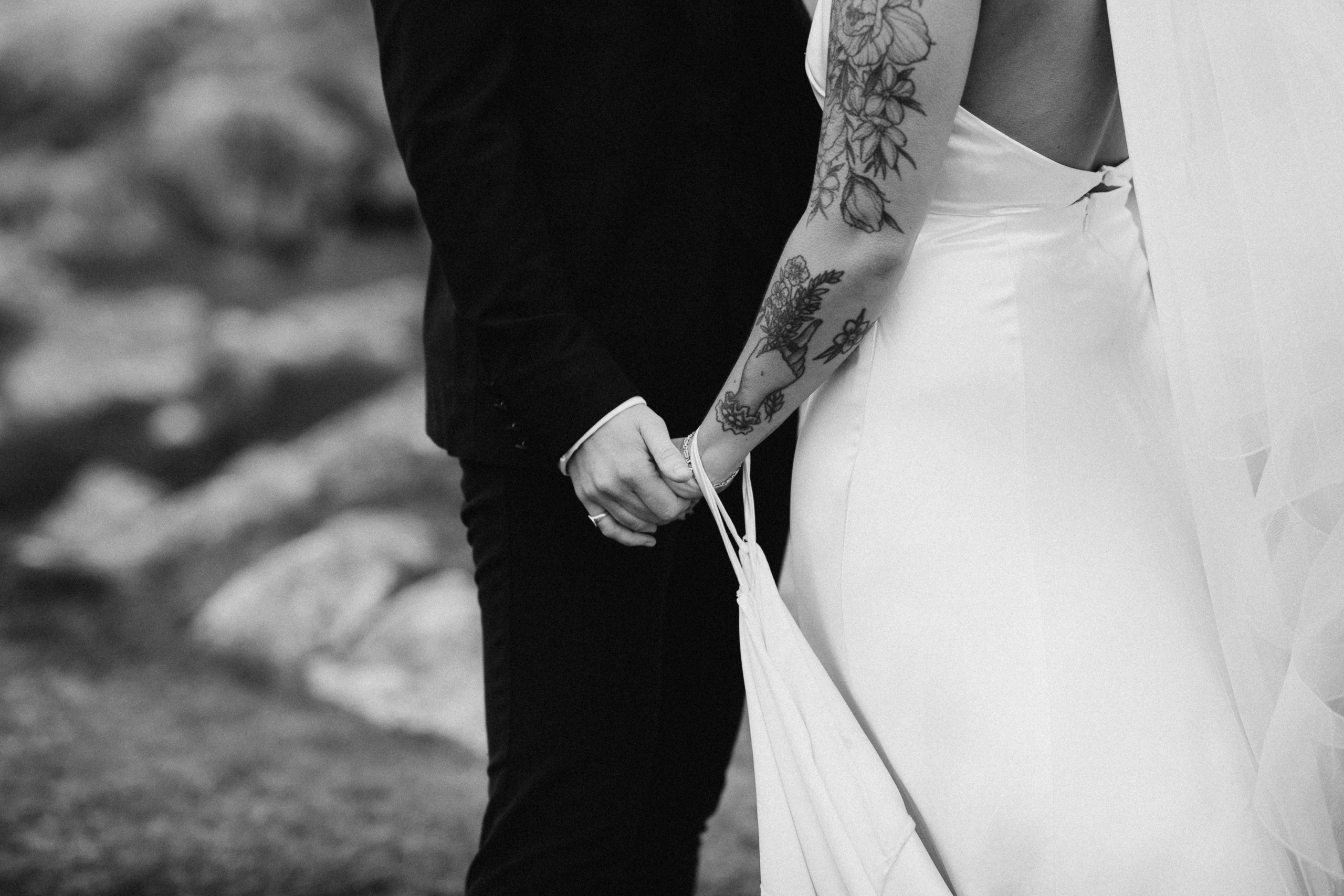 Elopement photoshoot in Ireland. Wedding & Family photographer in County Donegal and Dublin, Ireland