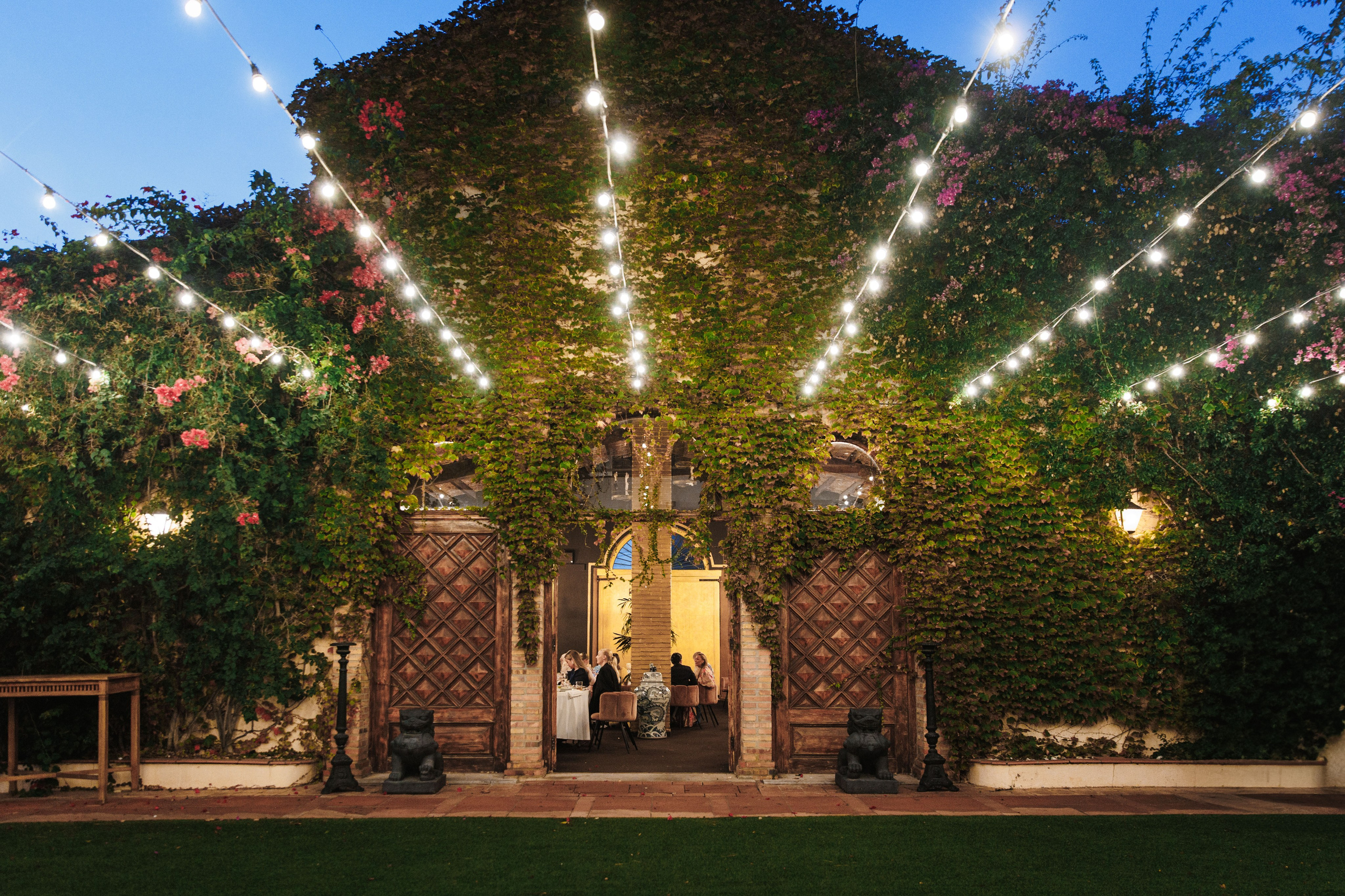 Wedding in Gran Villa Rosa. Wedding Photographer in Barcelona Lana Alekhina