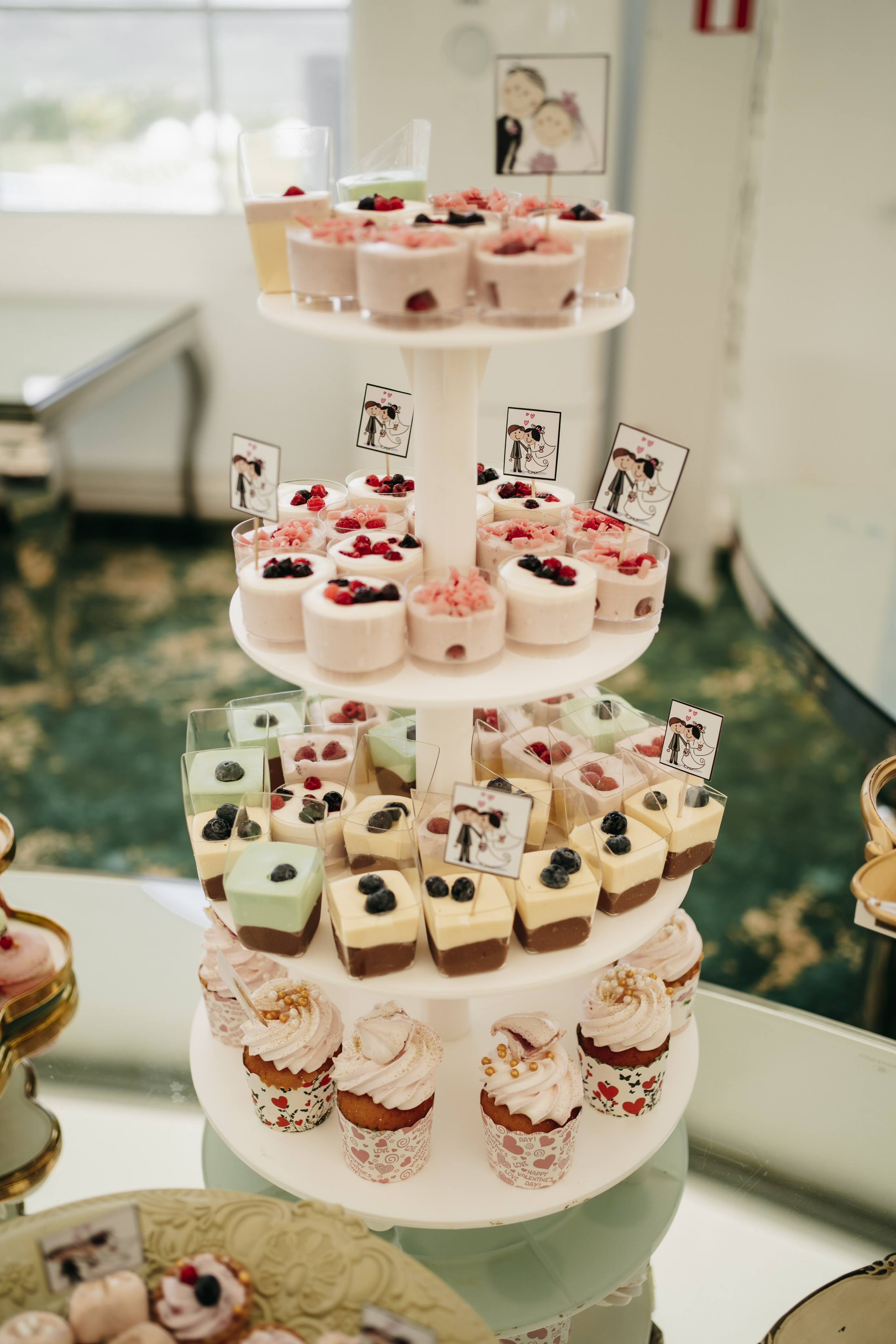 R & E. Fotograf Nunta Iasi - Hearts & Pictures