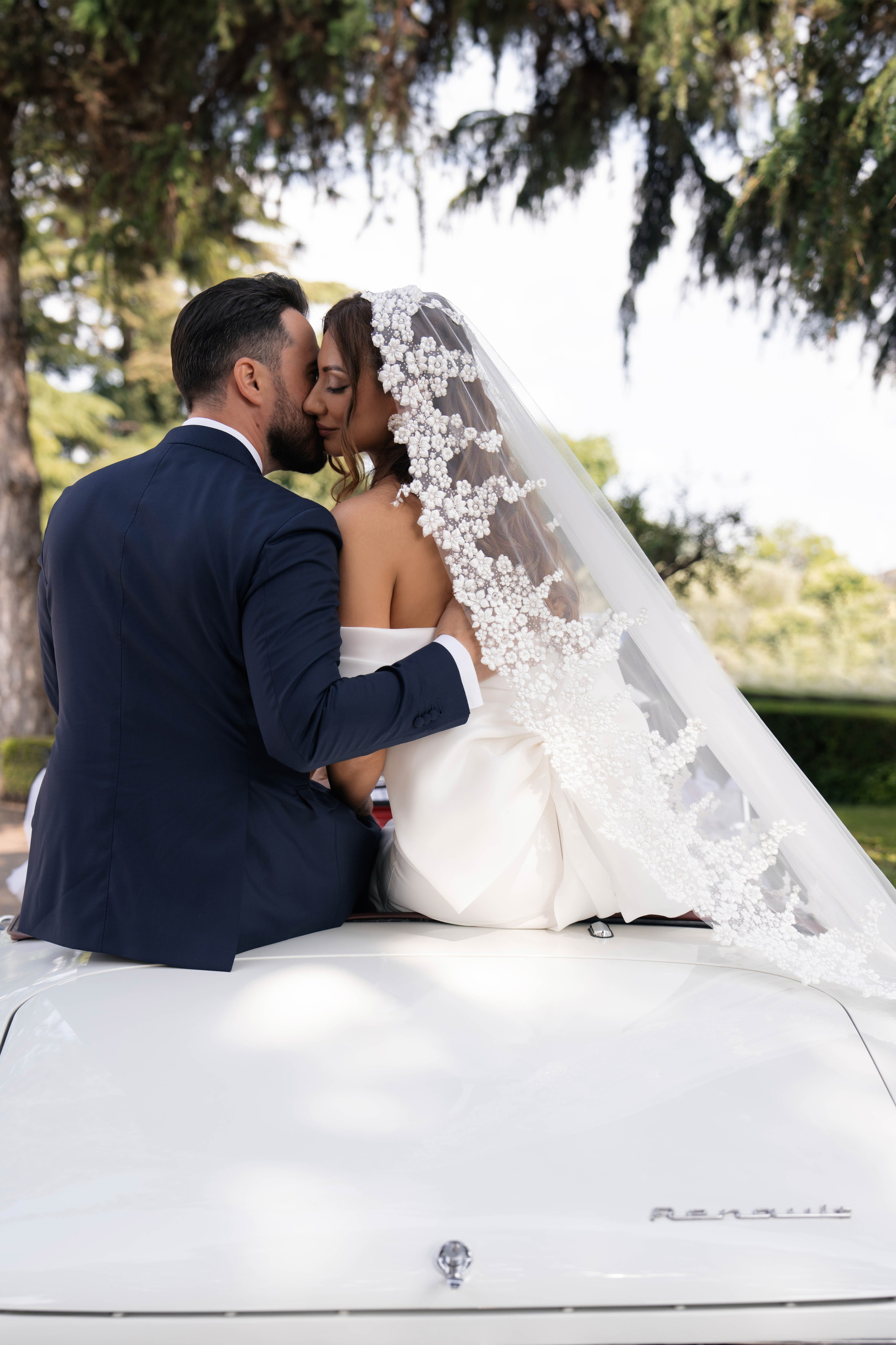 An Evening of Elegance and Extraordinary Performances. Ioana Timis