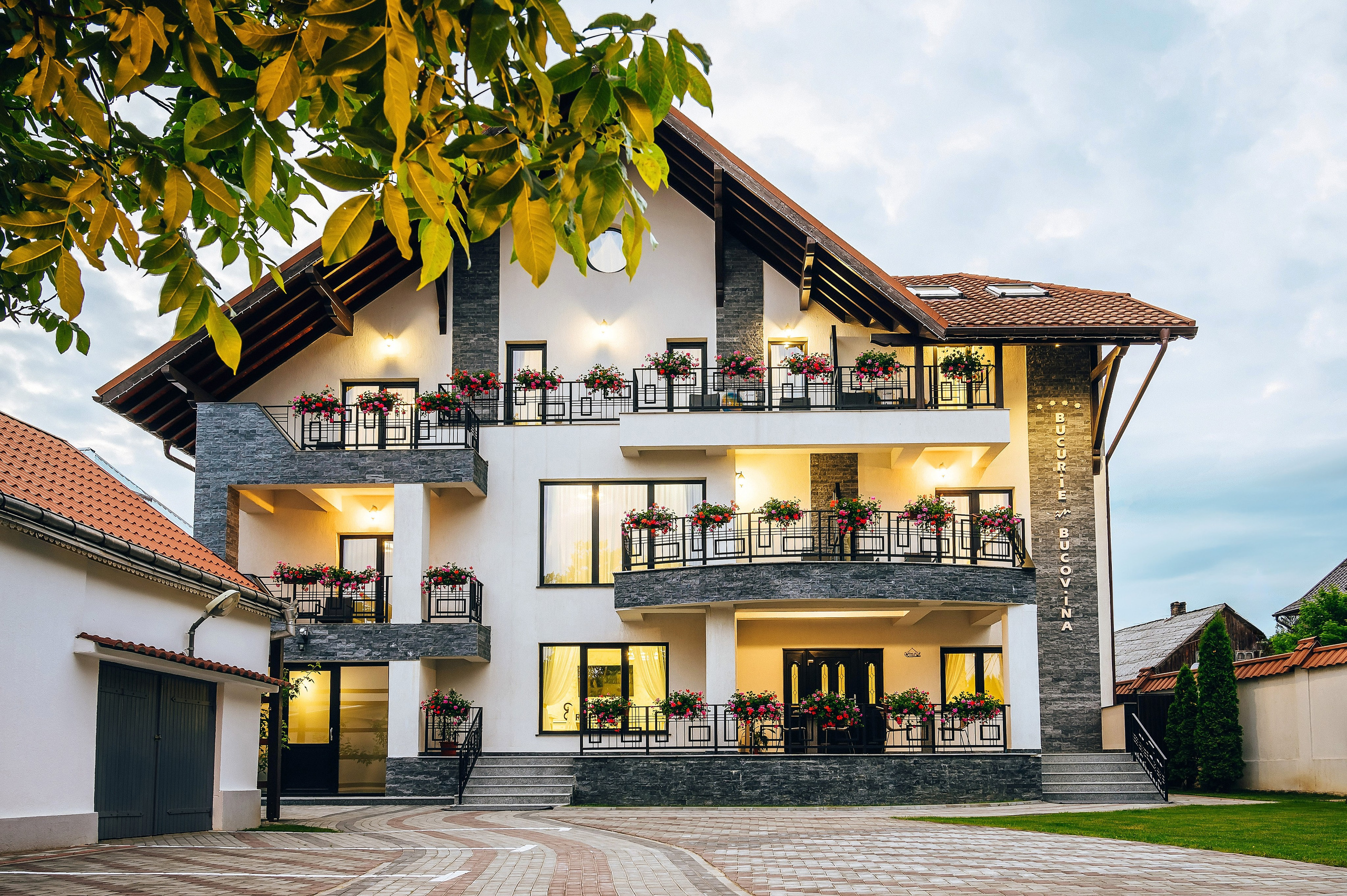 Pensiuni. George Boicu — Fotograf — Gura Humorului