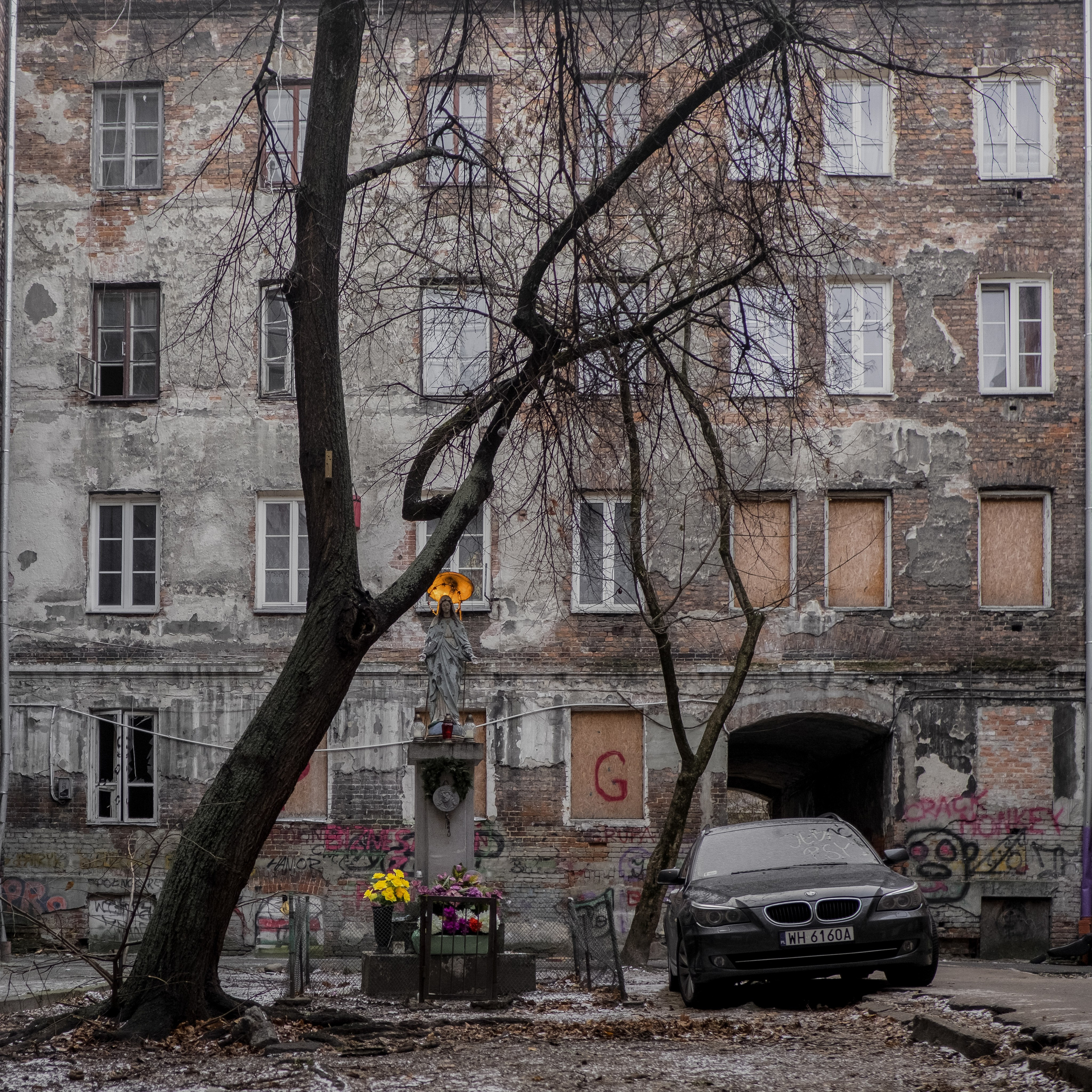 Kapliczki Warszawskie. Photographer Anastasiya Dubrovina