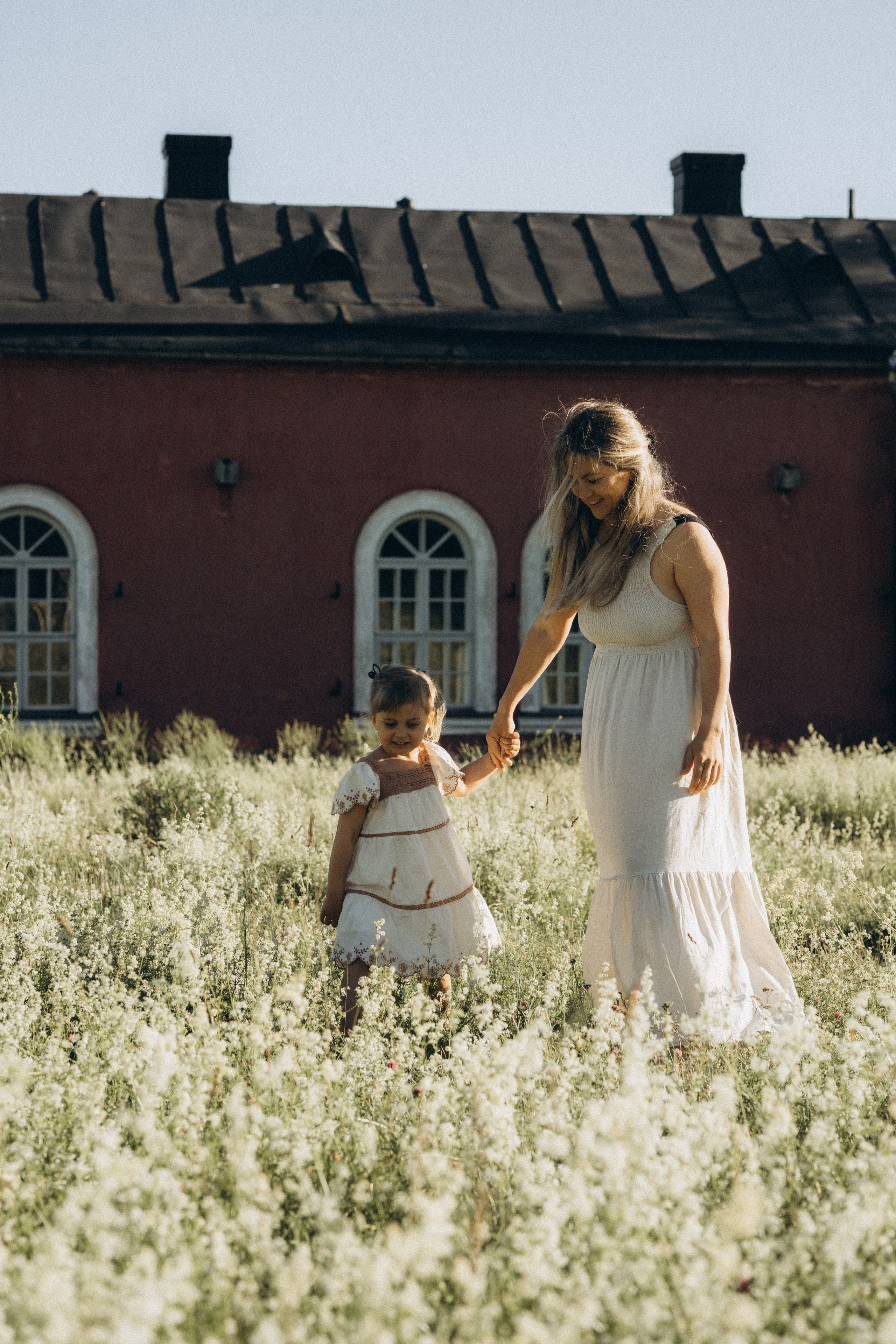 Beloved. Wedding and portrait photographer in Helsinki Vickan O