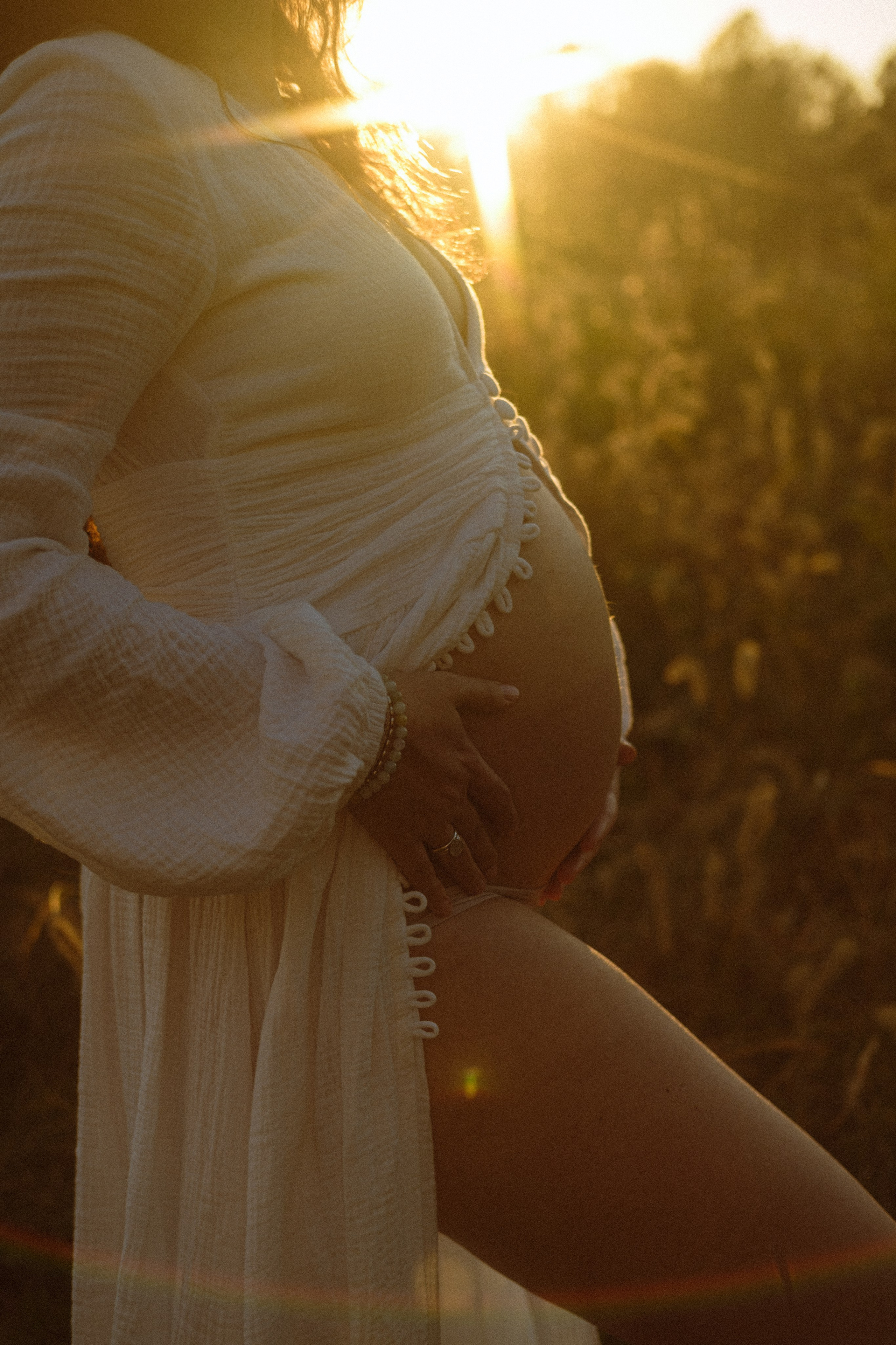 Maternity Photography Portfolio | Artistically capturing pregnancy in Richmond, VA. Family Photographer Anna Dobrovolskaia | Richmond, VA