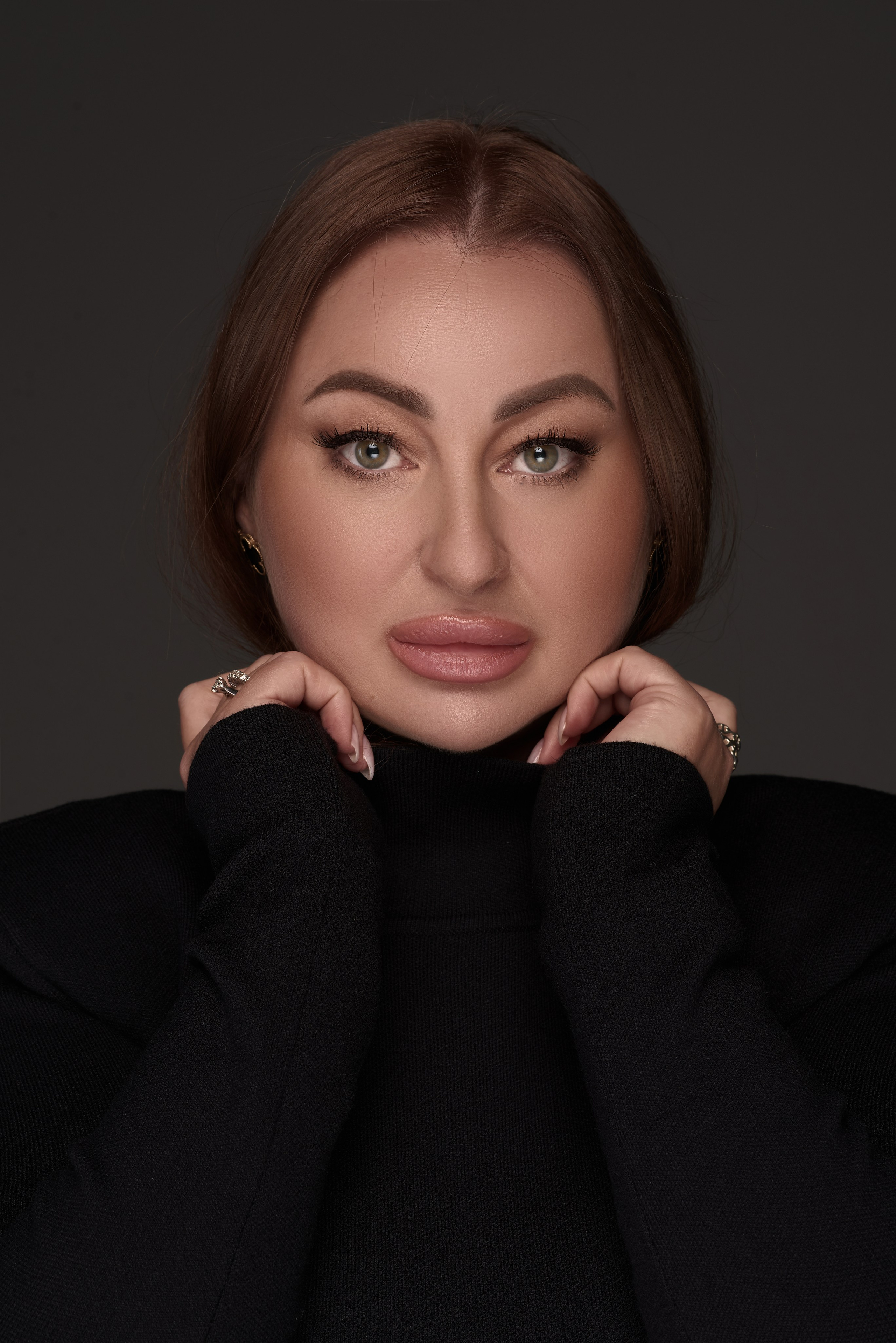 Profesjonalna Sesja Biznesowa i Wizerunkowa – Zdjęcia, które Podkreślą Twój Sukces. Portrait & Fashion Photographer | Сannes, Paris, Monaco, Dubai, Kyiv — - Alisa Postnykova