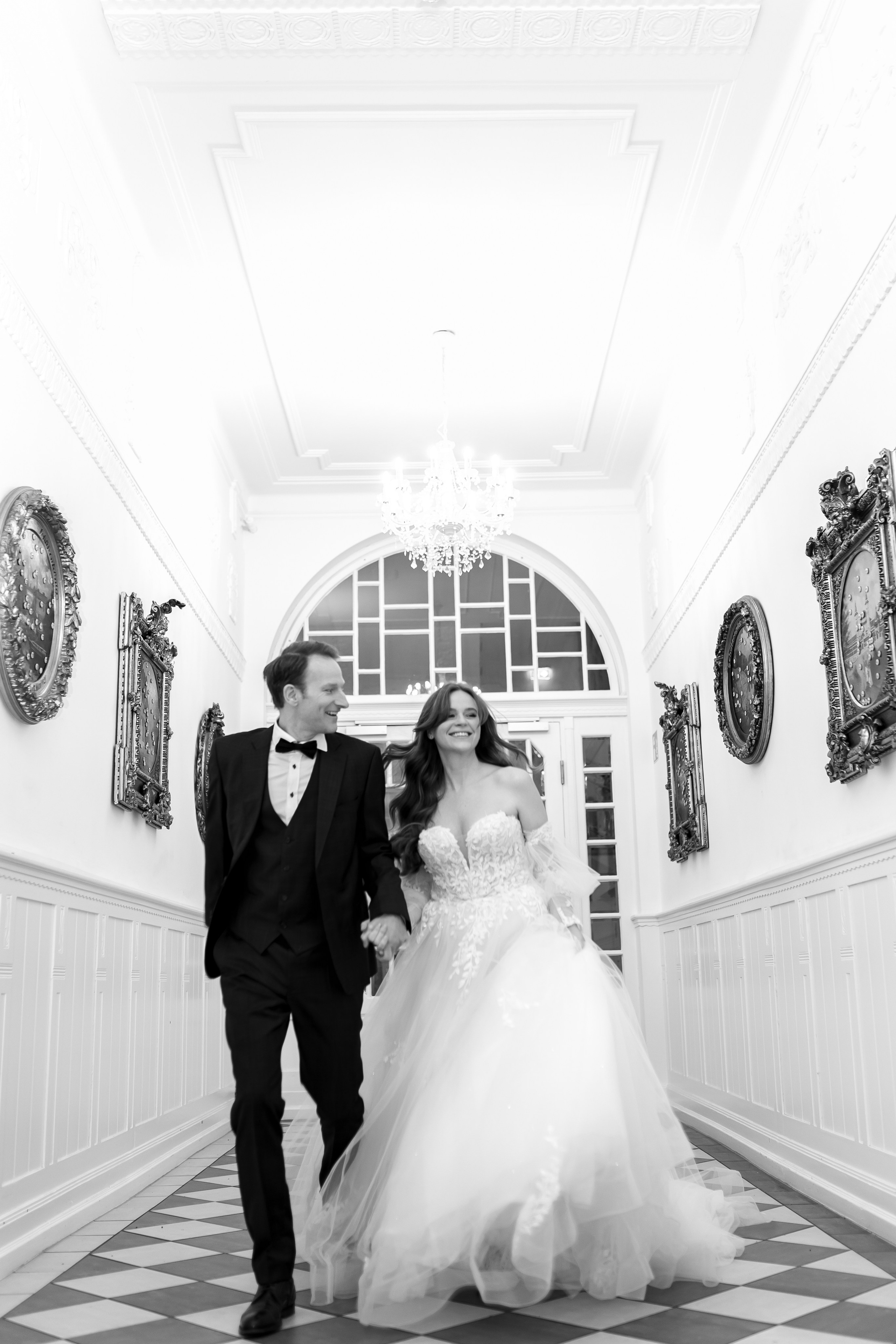 Märchenhafte Hochzeit in der Villa Schützenhof. Hochzeitsfotografie in Berlin Nataliia Schütze