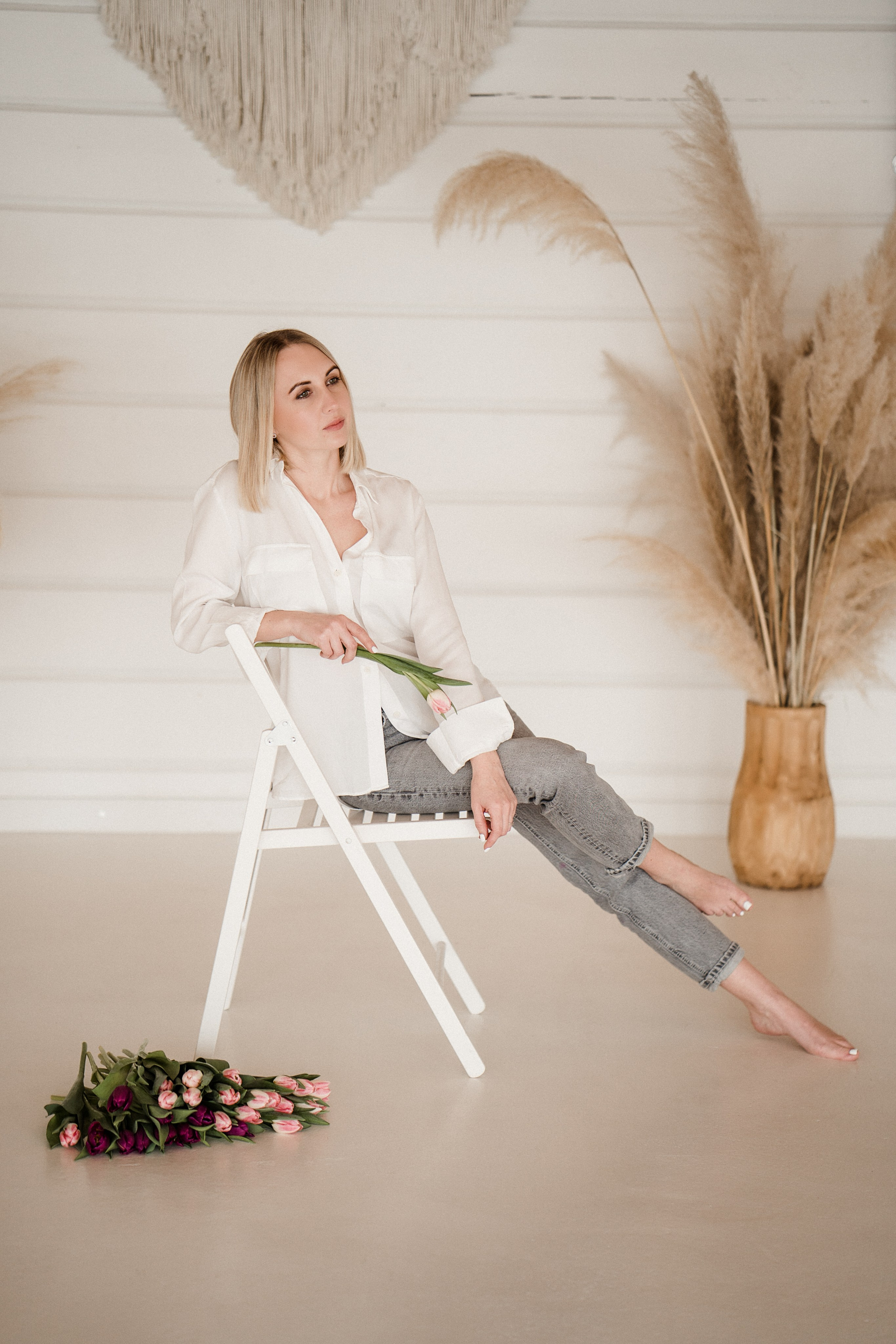 Cozy studio portrait. Family, Lifestyle and Portrait photograher in Trier, Germany