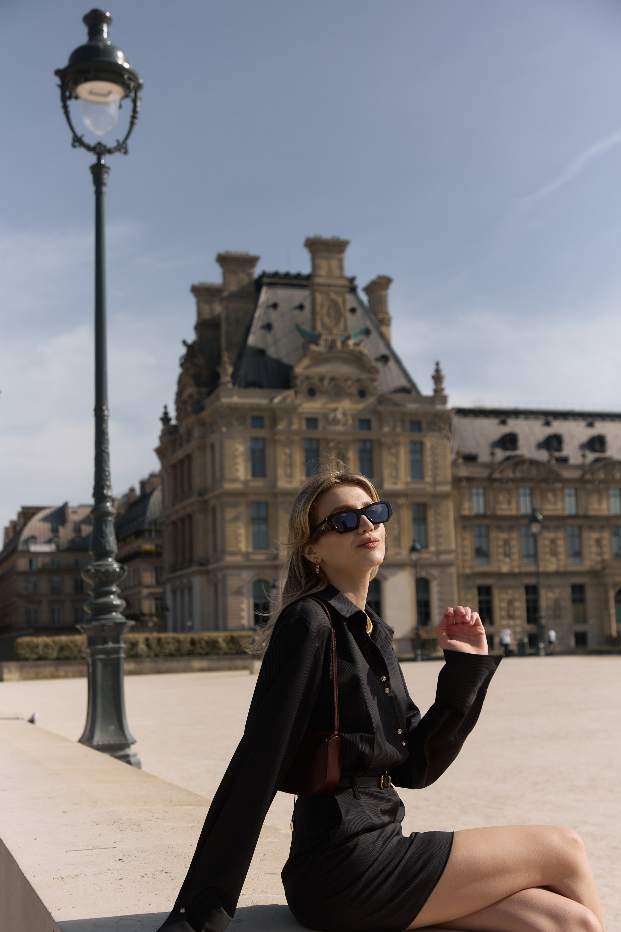 Victoria. Photographer in Paris