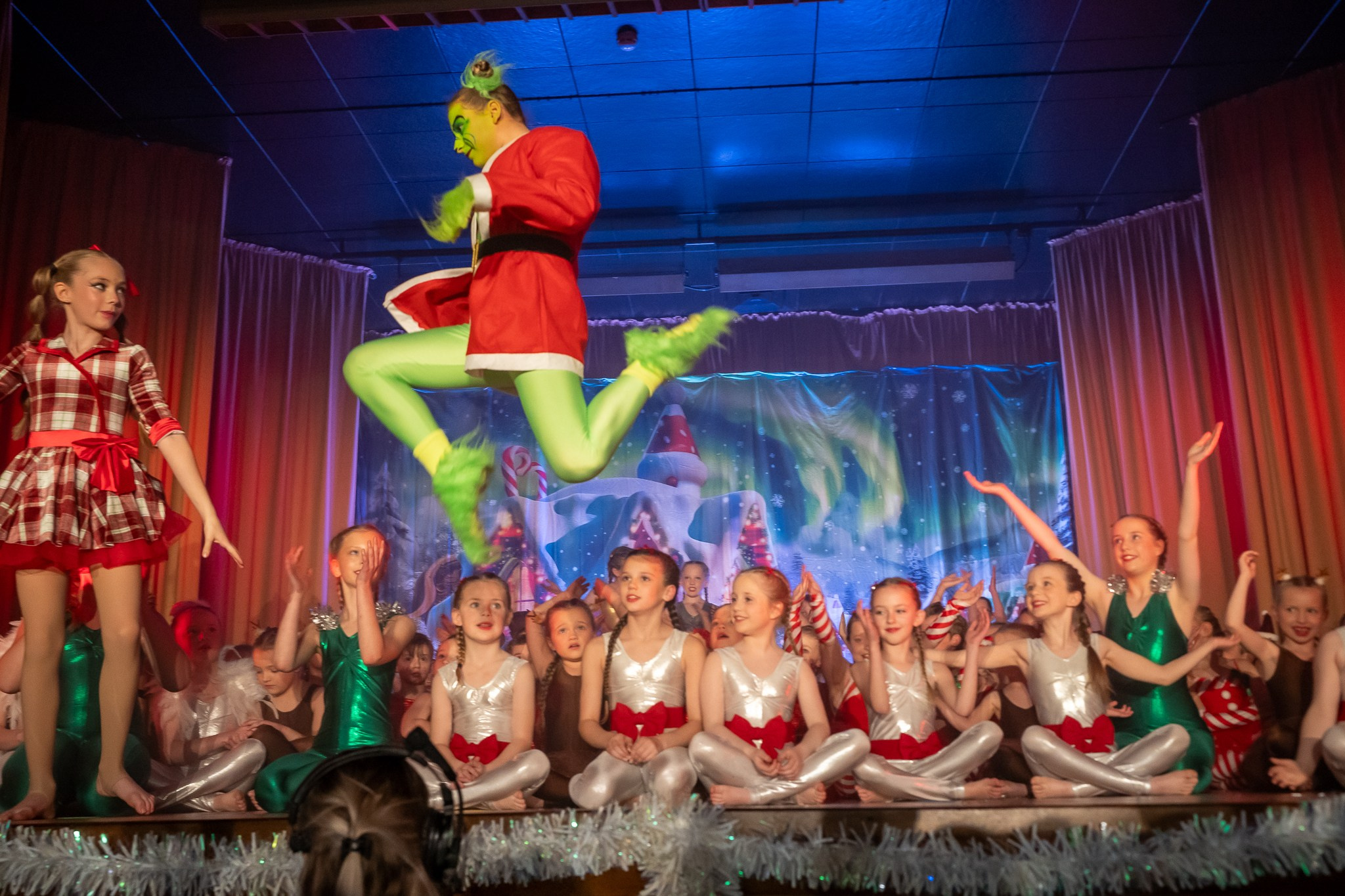 An Acroflex Christmas. Expect Miracles Photography by Kate & Andrew