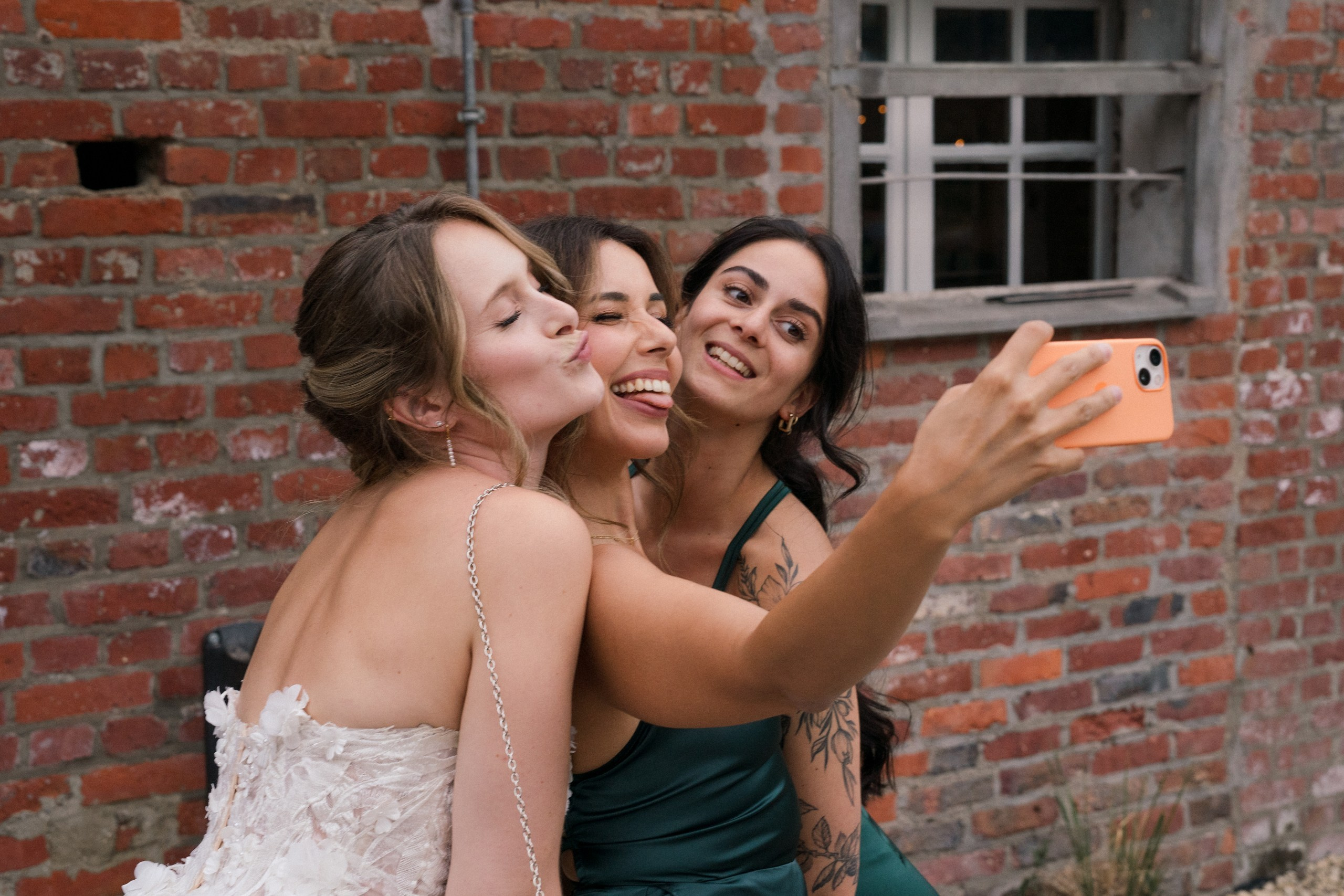 Hochzeitsfotos. Fotografie und Henna Kunst in Köln — Sylvette Loda