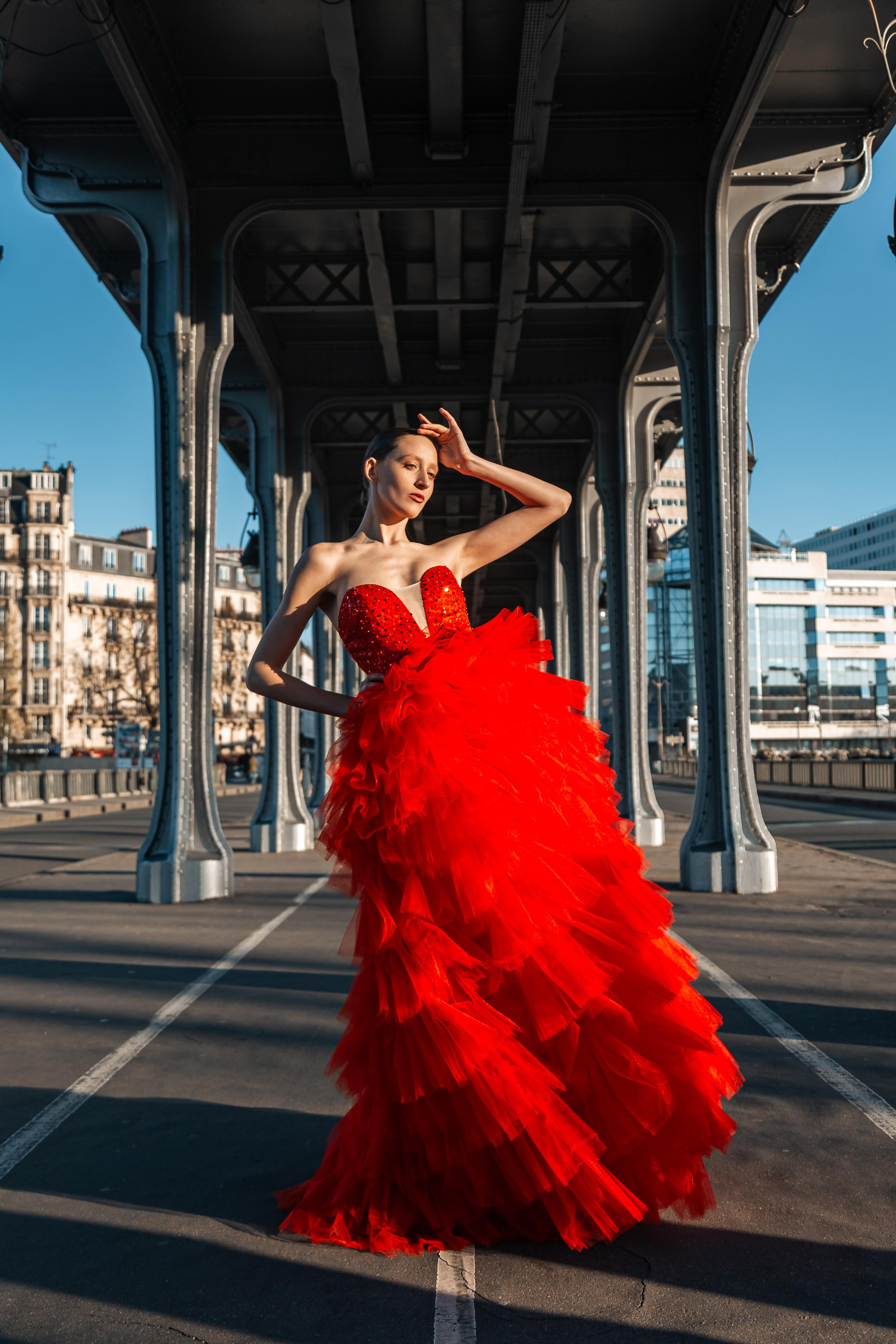 Tamara x Dresses. Photographer in Paris — Vitalii Motruk