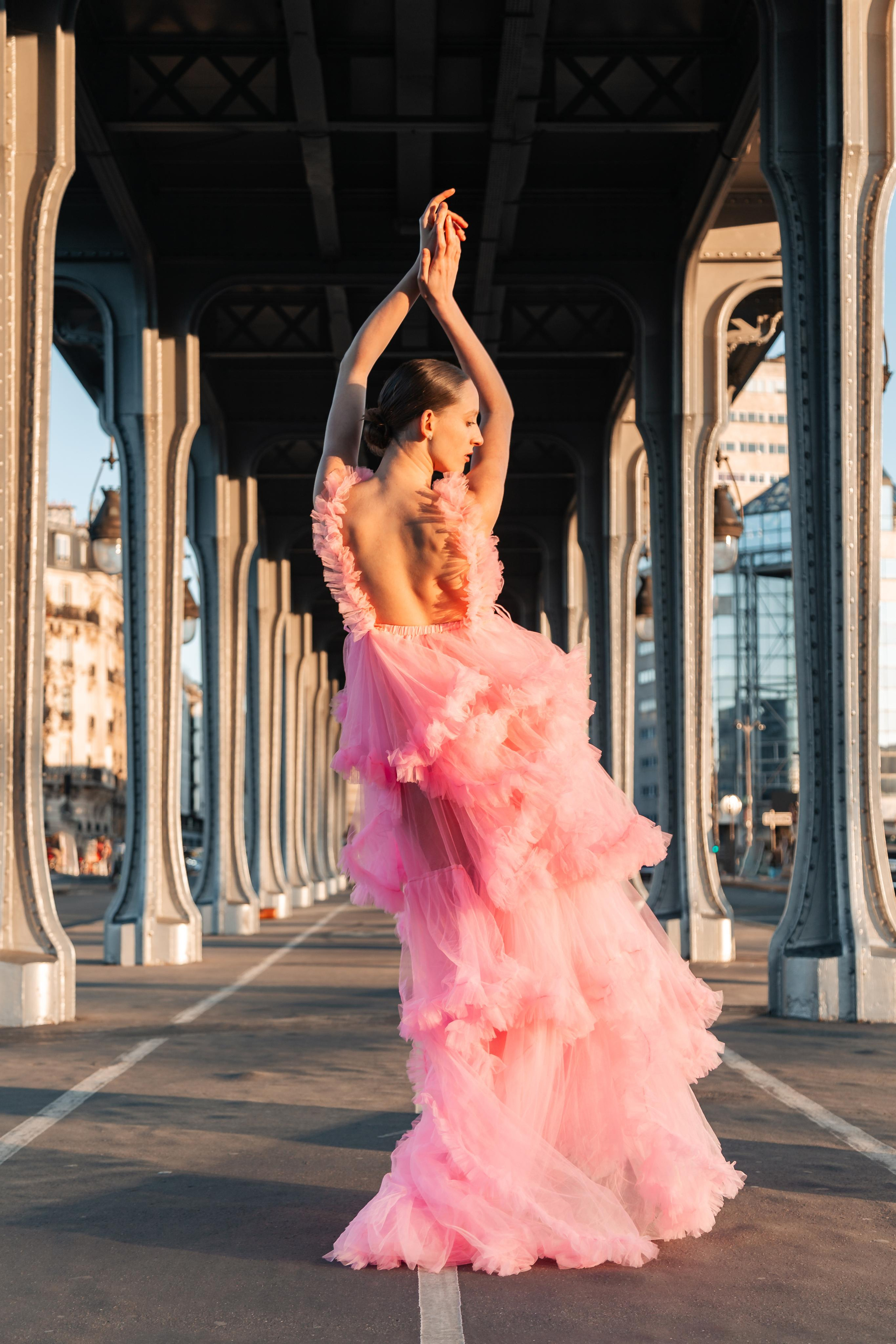 Tamara x Dresses. Photographer in Paris — Vitalii Motruk