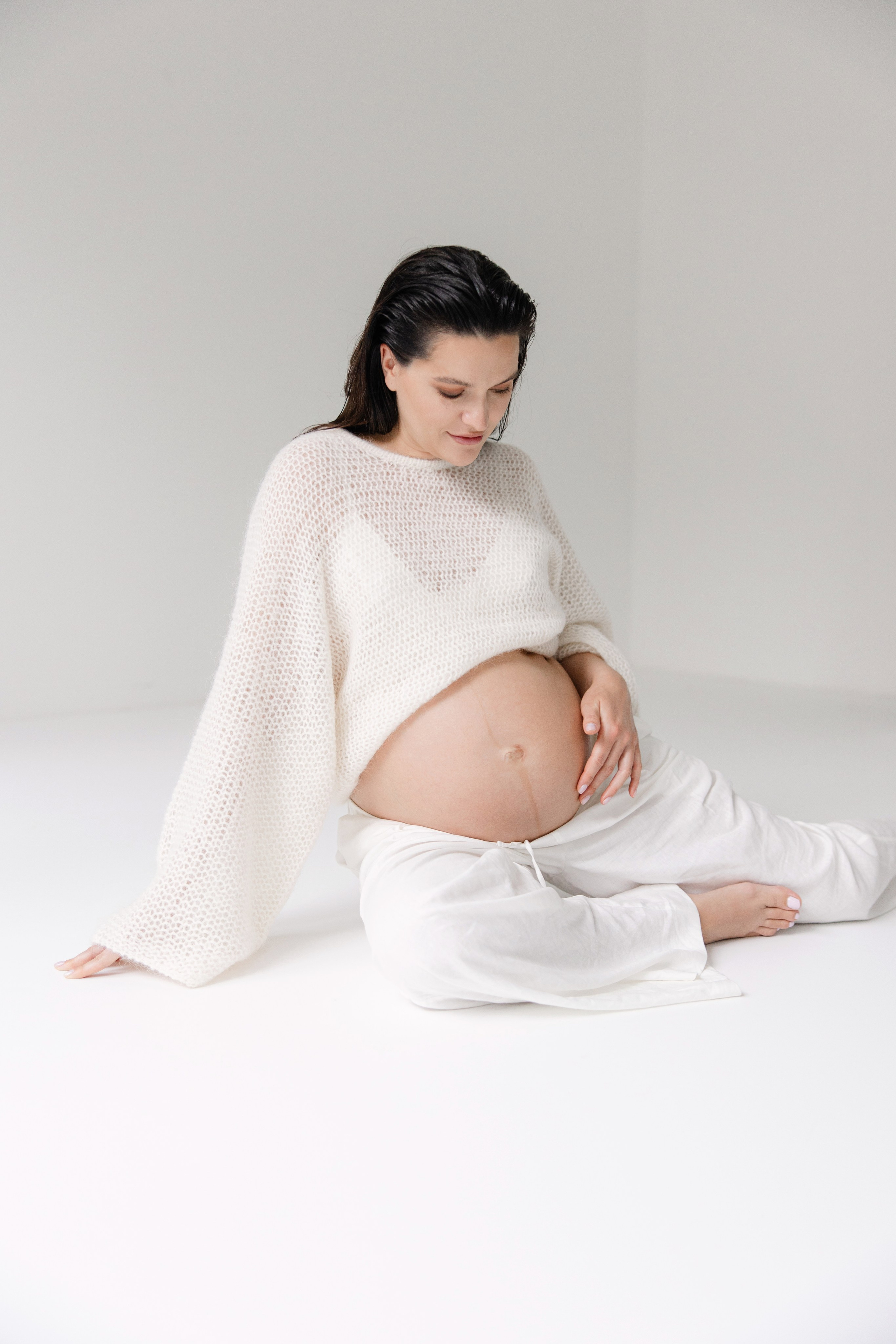 Zeitlose und moderne Schwangerschaftsfotografie in Zürich & Uster — natürlich, unkompliziert und ohne Kitsch. Wedding and Family Photographer Switzerland and Italy. Valeria Diaz