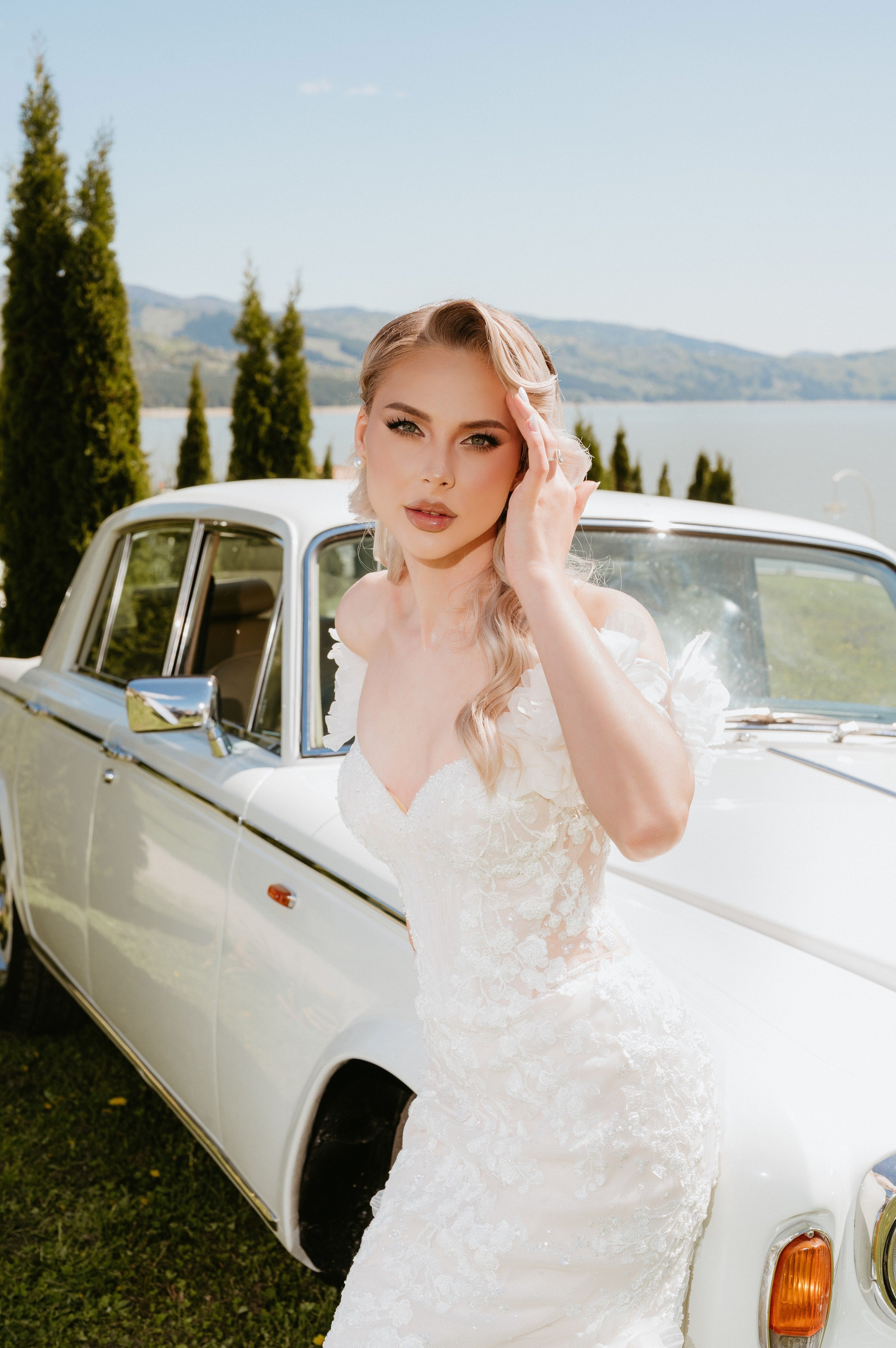 Cristina – Ședință foto editorială cu vibe fashion. Valentin Melen — wedding photographer